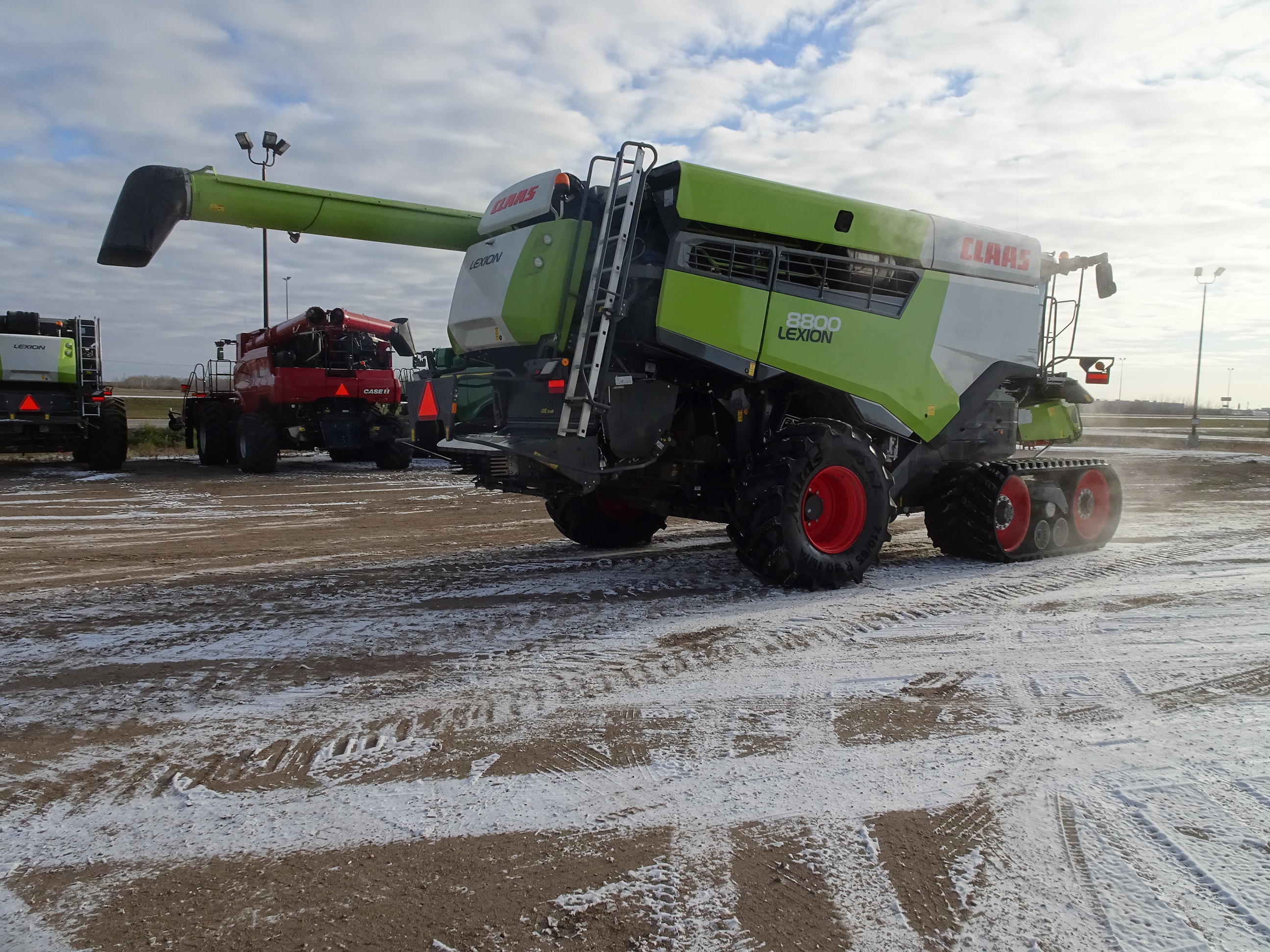 2022 CLAAS 8800TT Combine