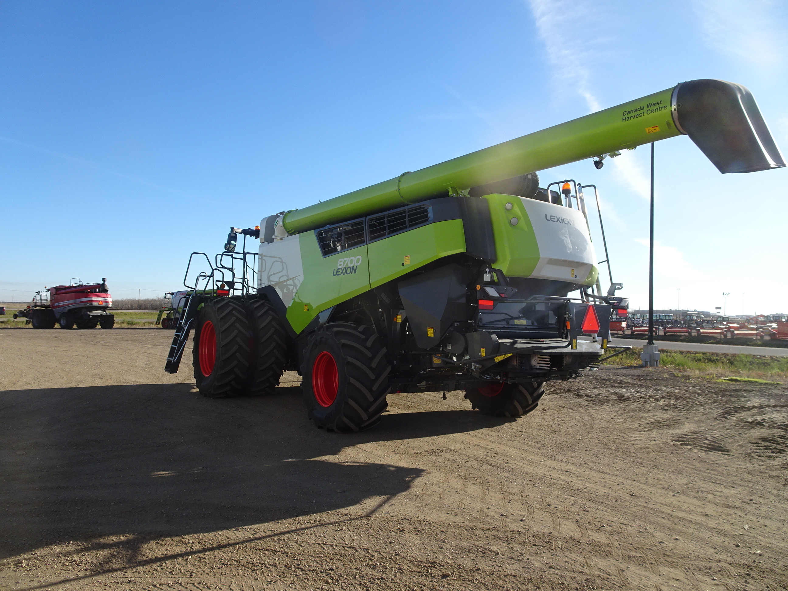 2022 CLAAS 8700 Combine