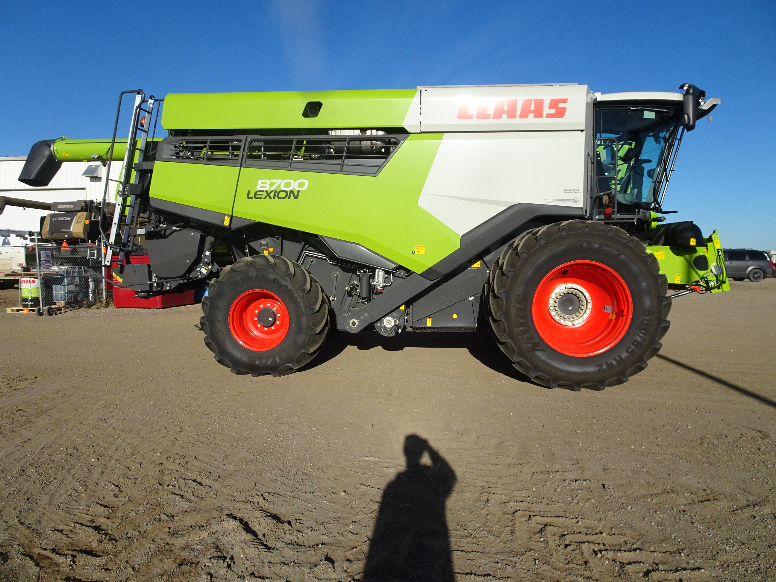 2022 CLAAS 8700 Combine