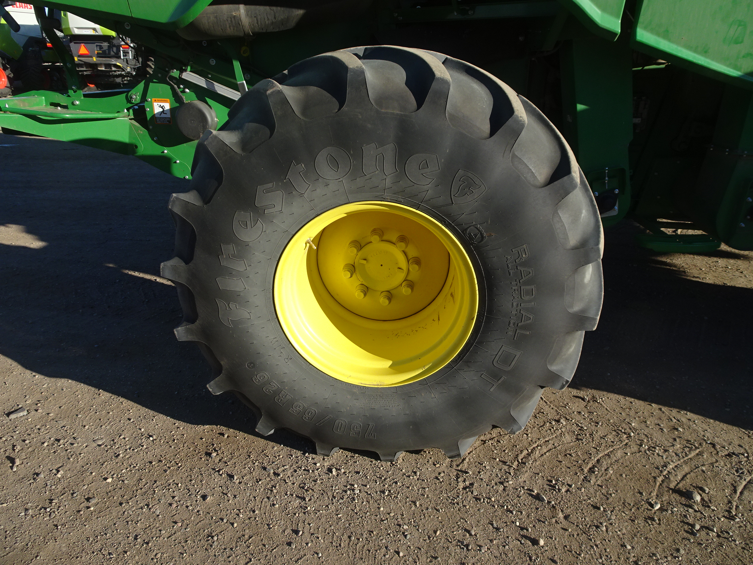 2017 John Deere S680 Combine