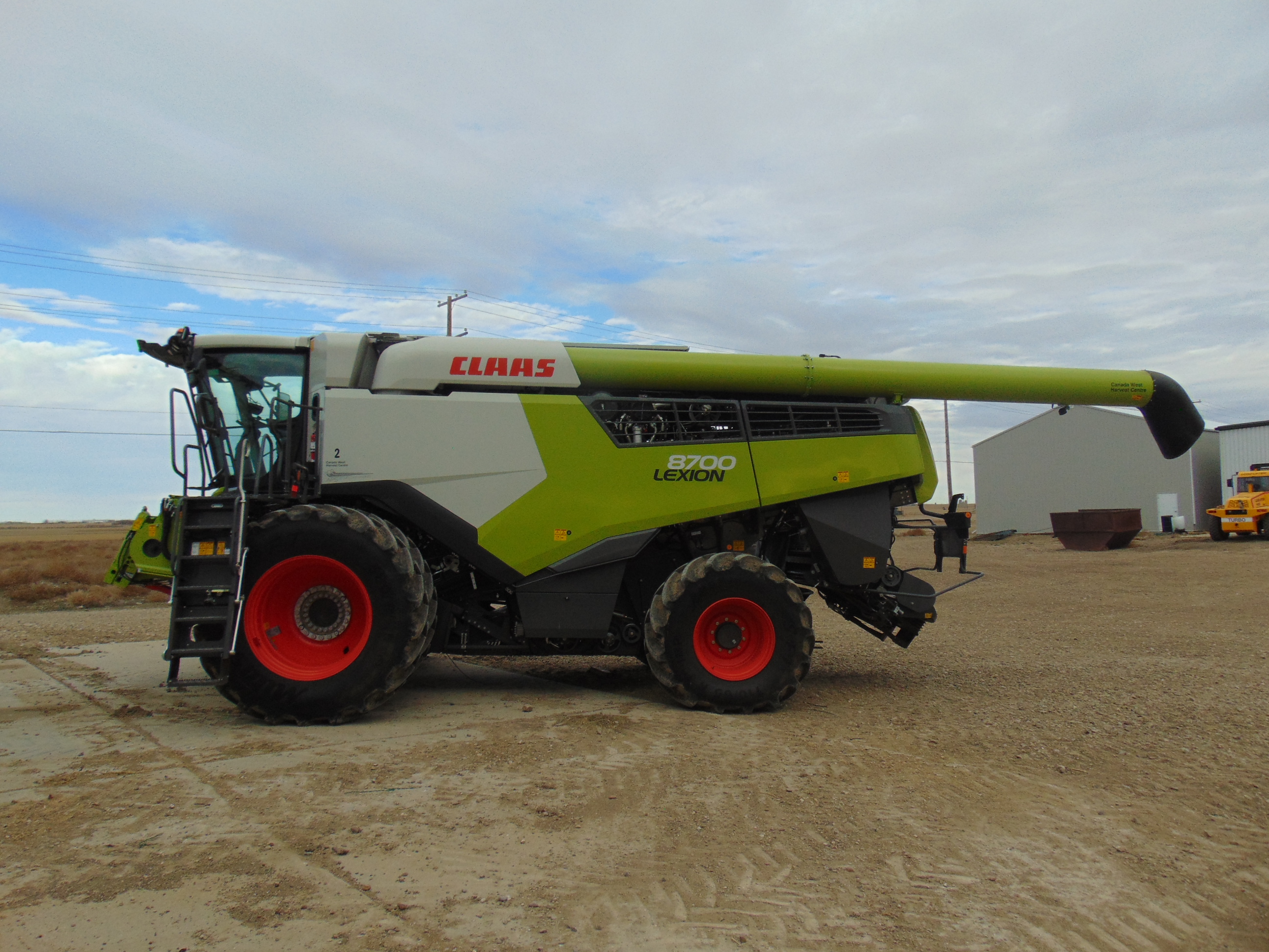 2021 CLAAS 8700 Combine