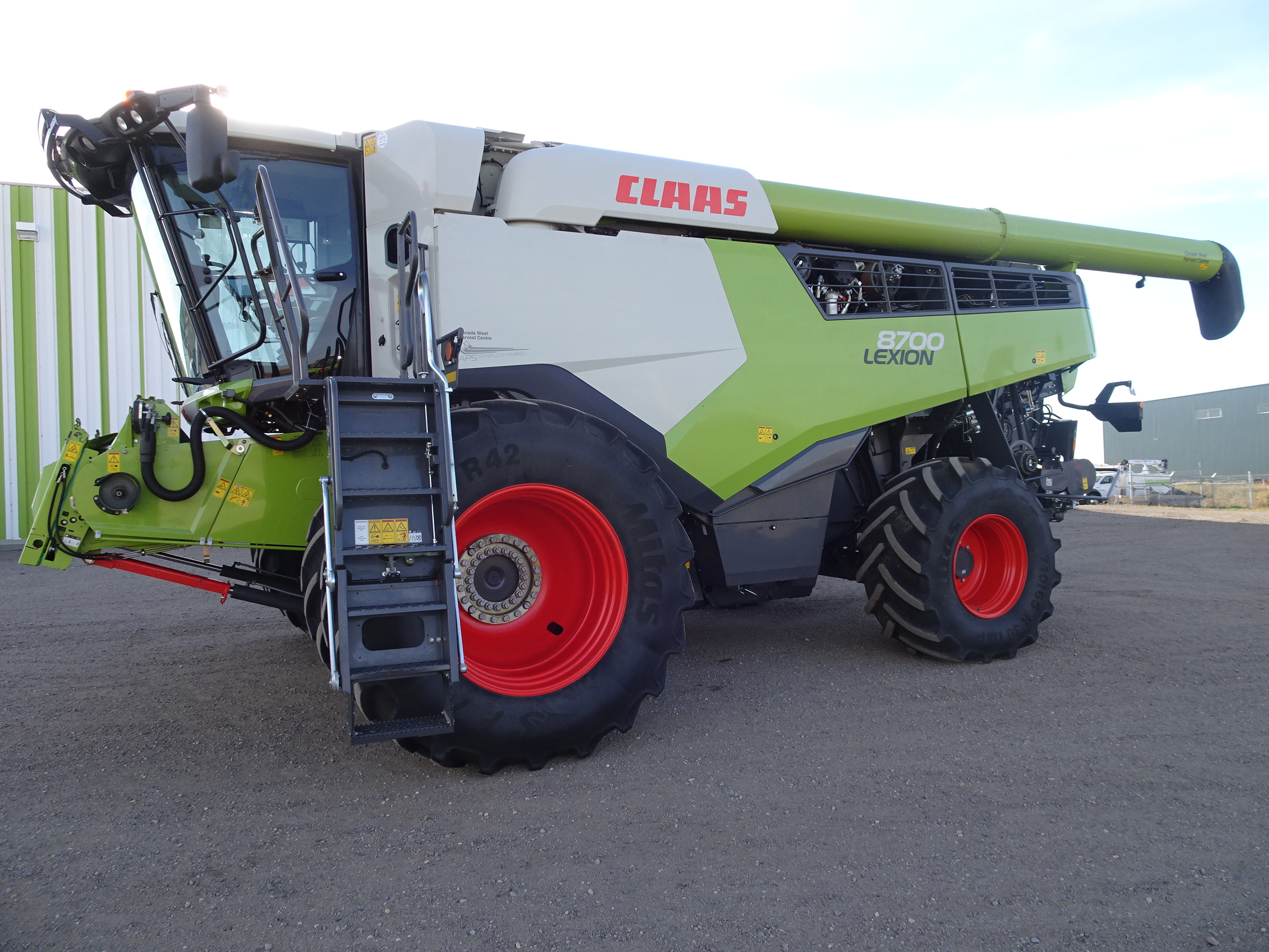 2020 CLAAS 8700 Combine