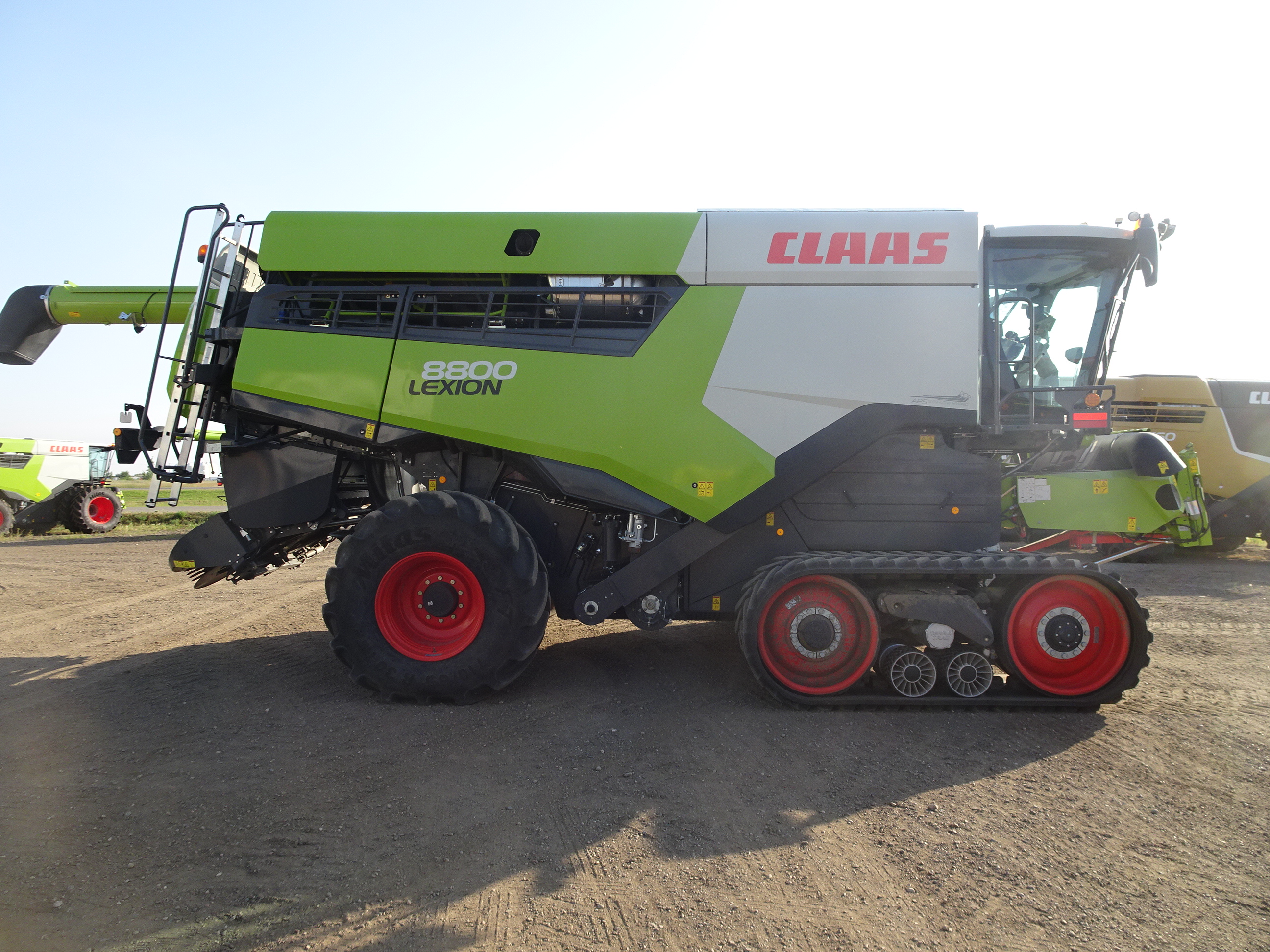 2021 CLAAS 8800TT Combine