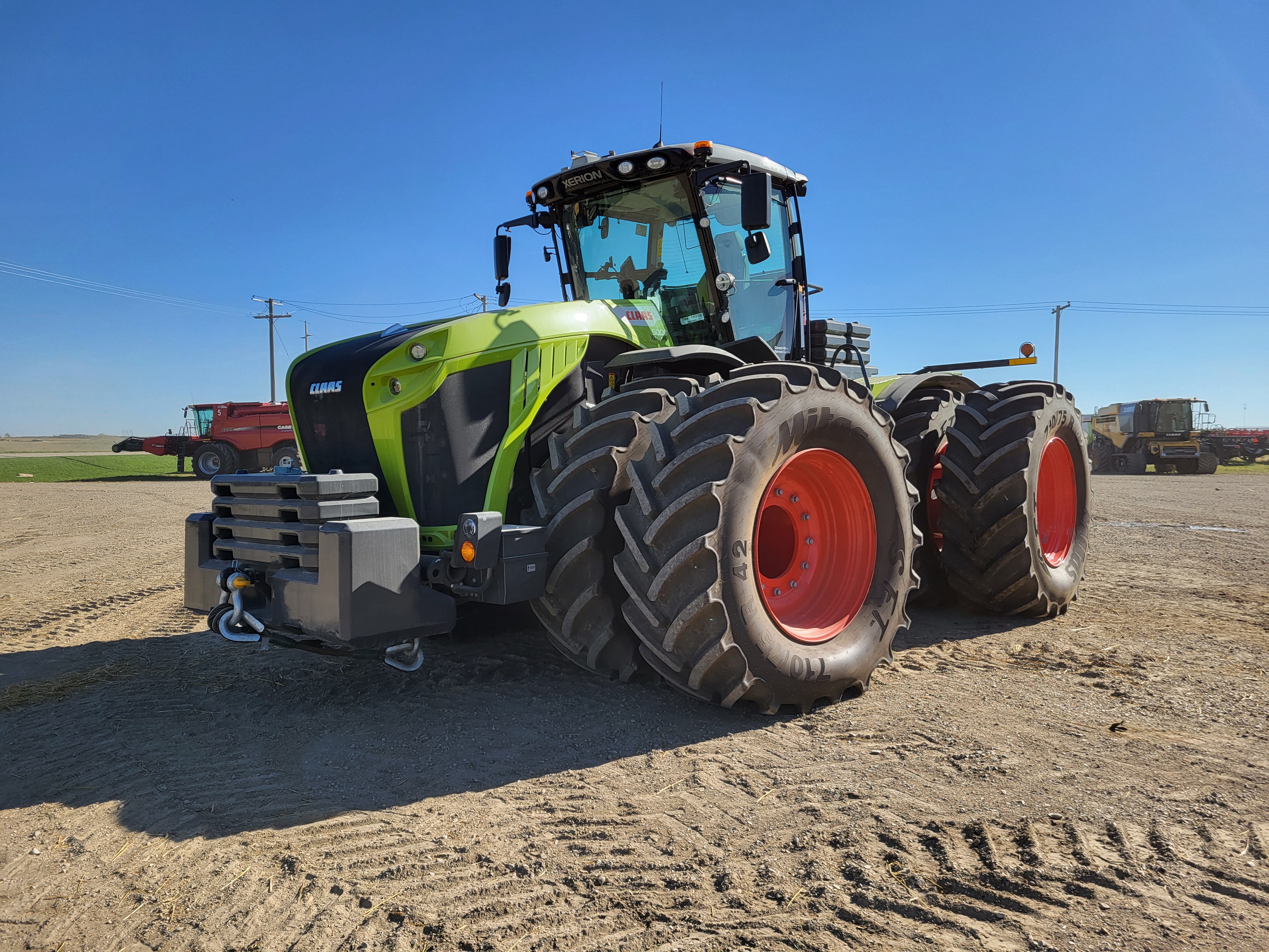 2024 CLAAS Xerion 5000 Trac Tractor