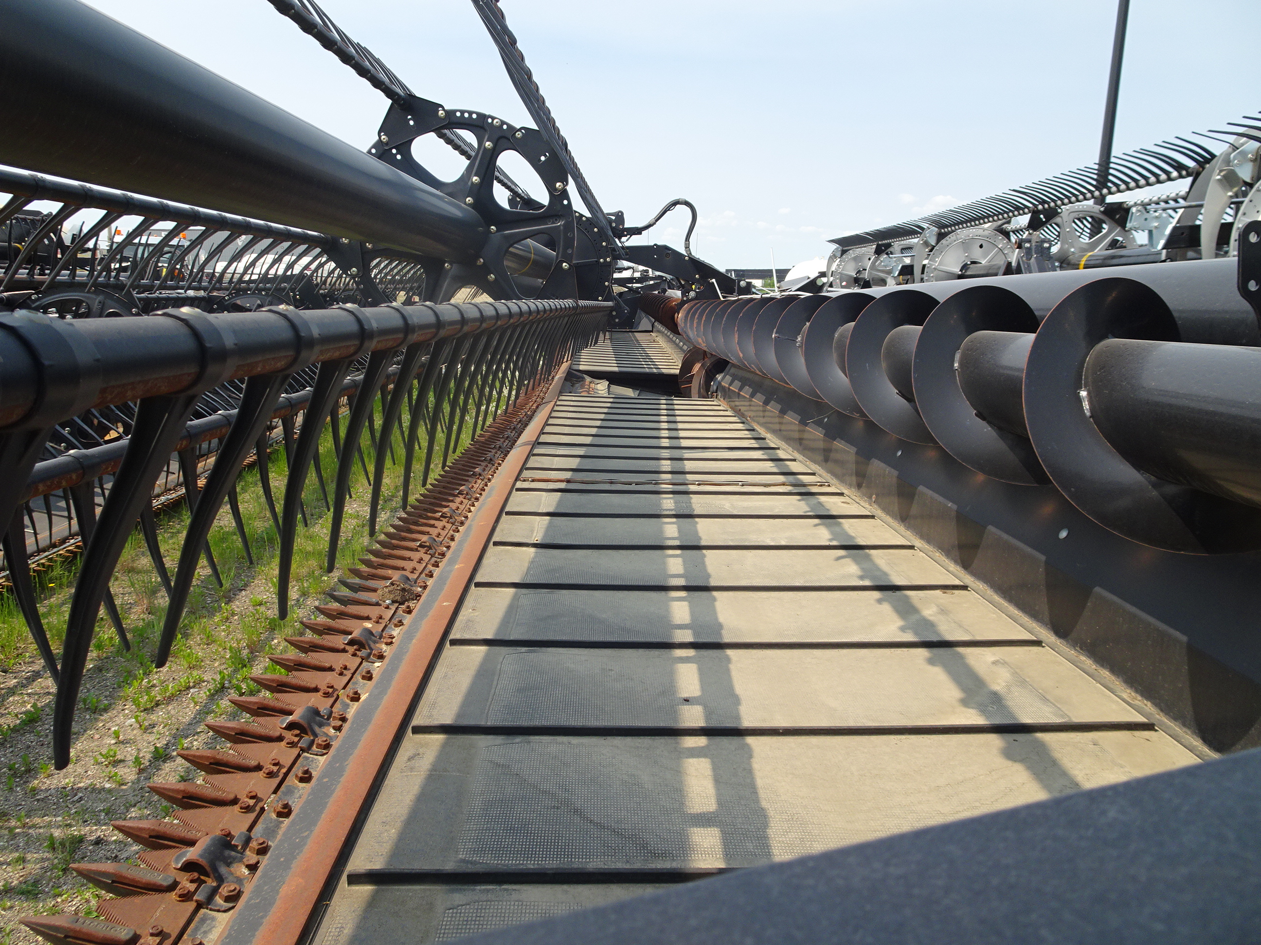 2016 MacDon FD75-45 Header Combine