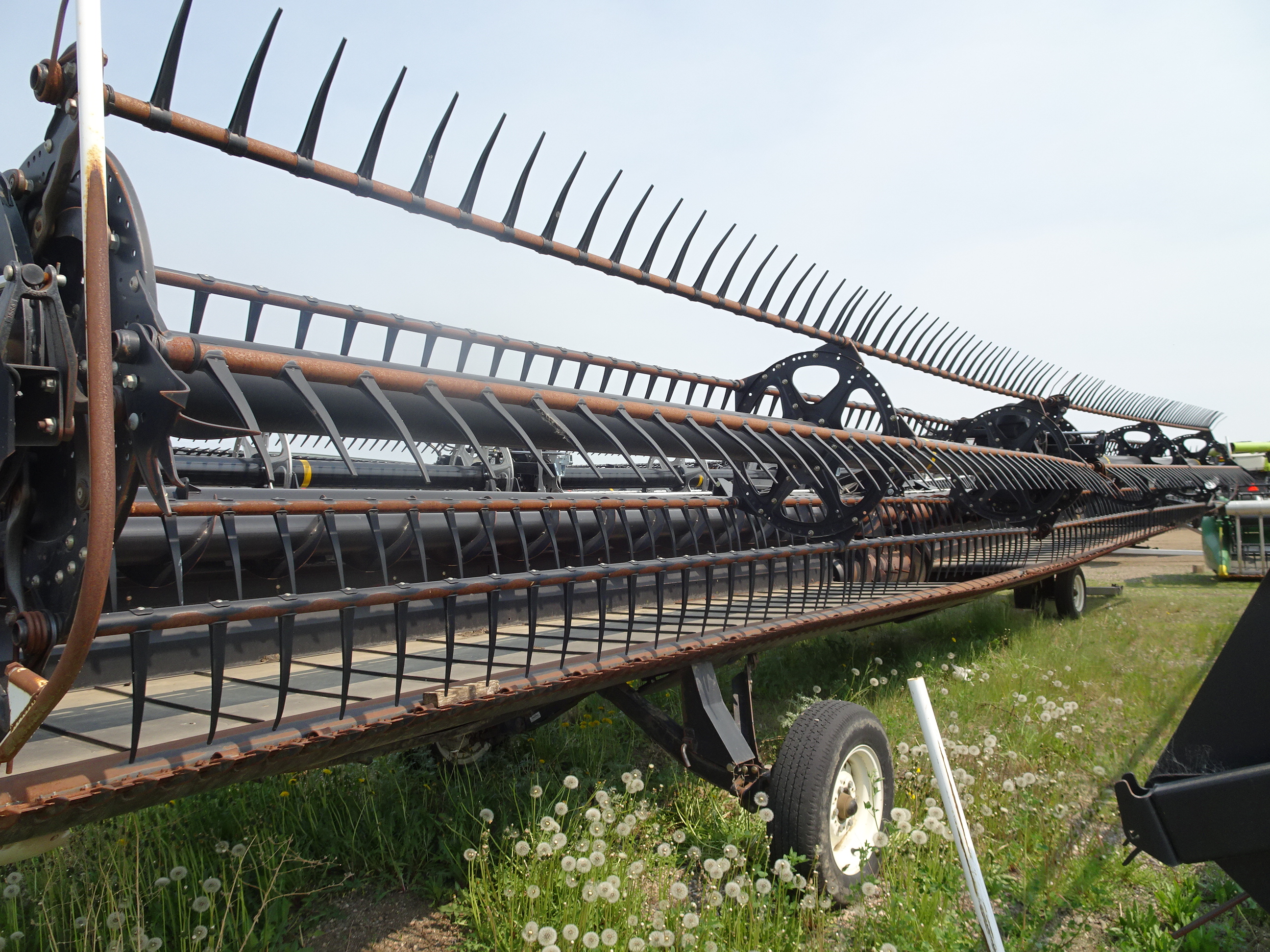2016 MacDon FD75-45 Header Combine