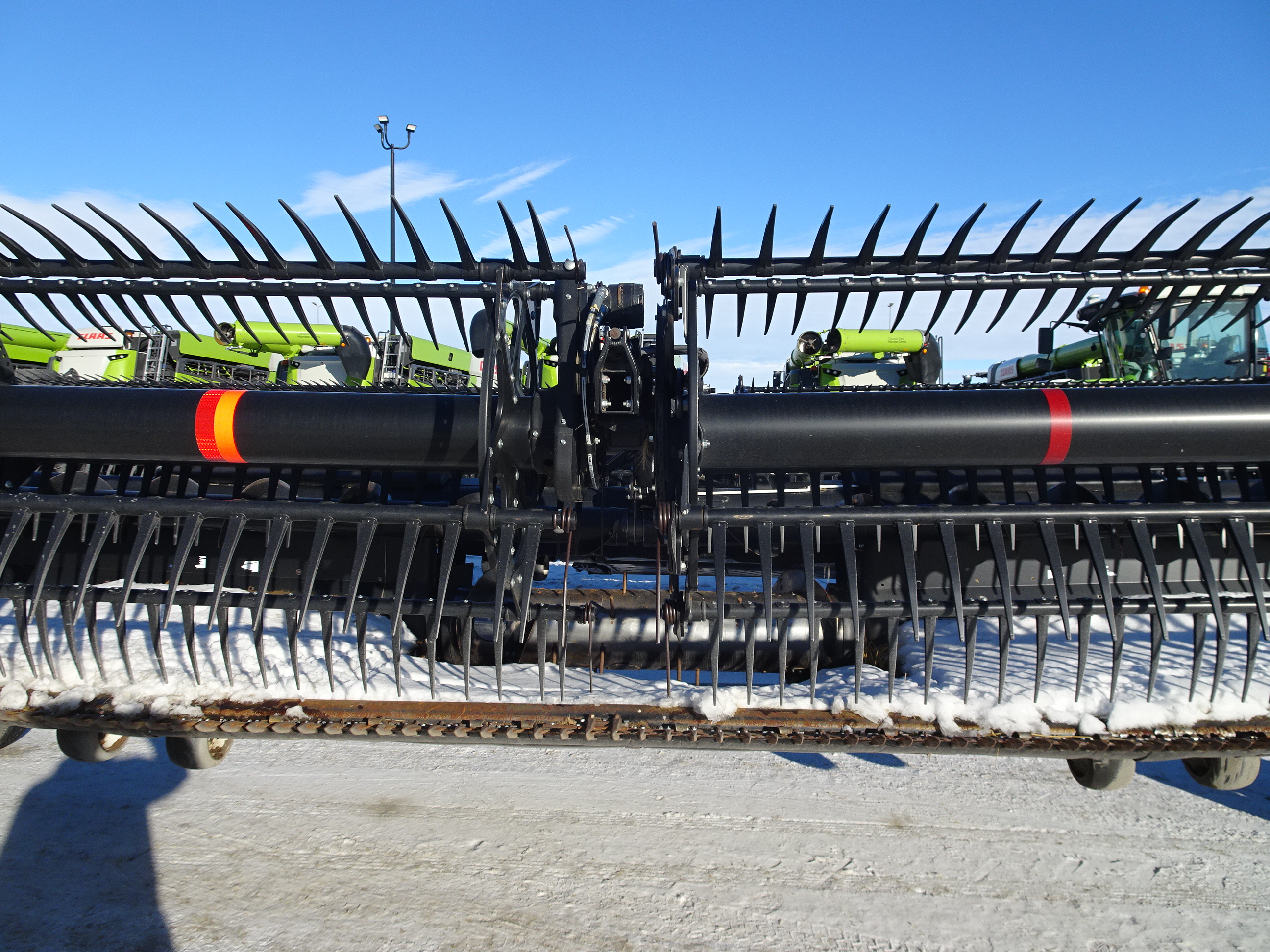 2018 MacDon FD140 Header Combine