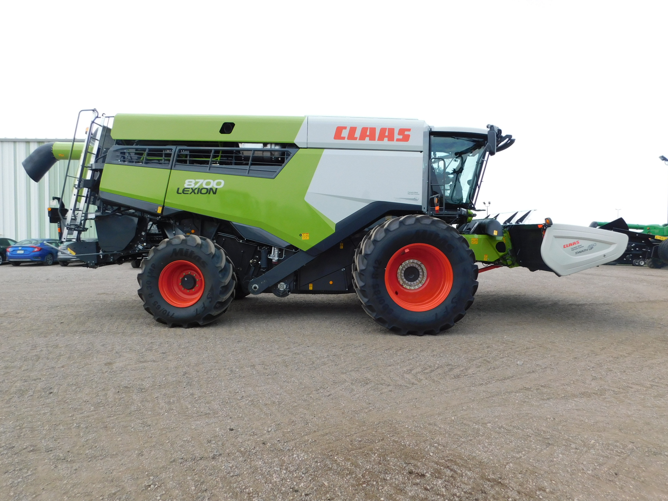 2021 CLAAS 8700 Combine