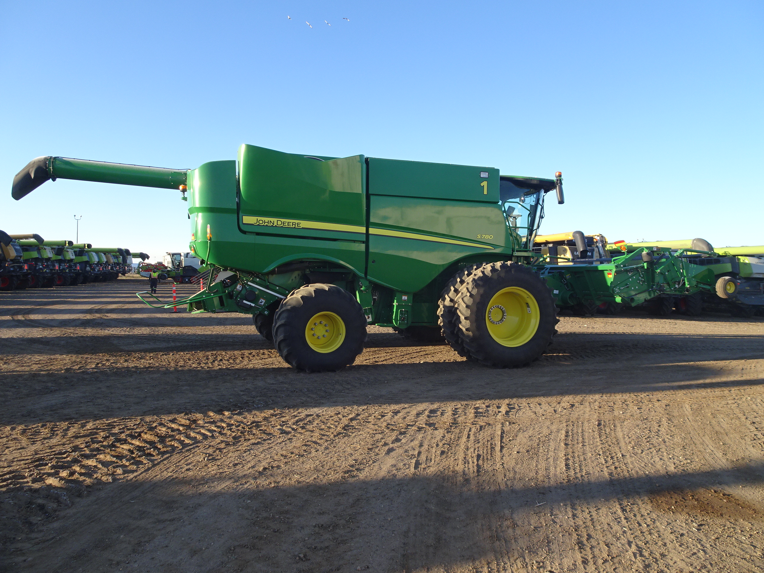 2020 John Deere S780 Combine