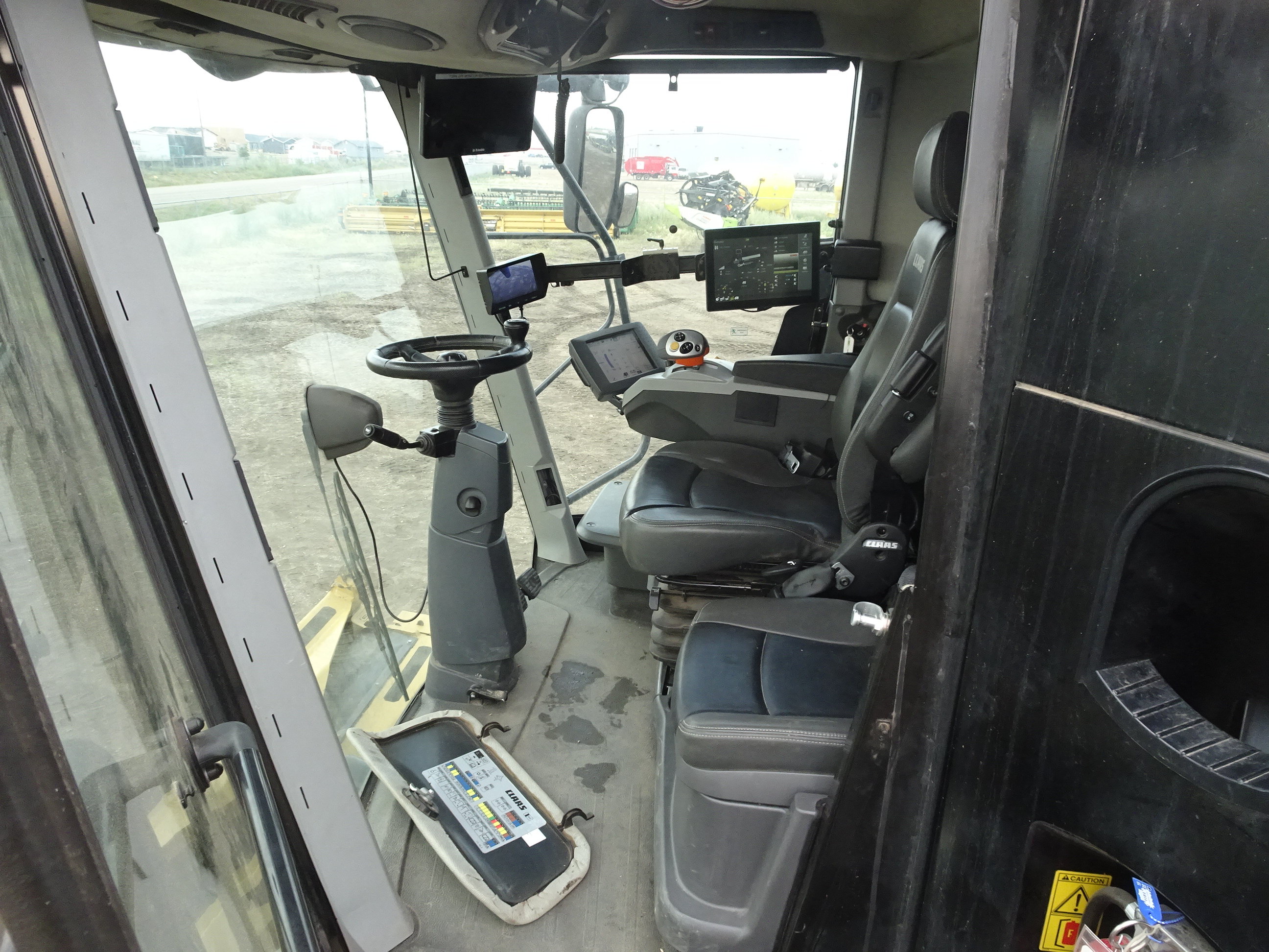 2019 CLAAS 760 Combine