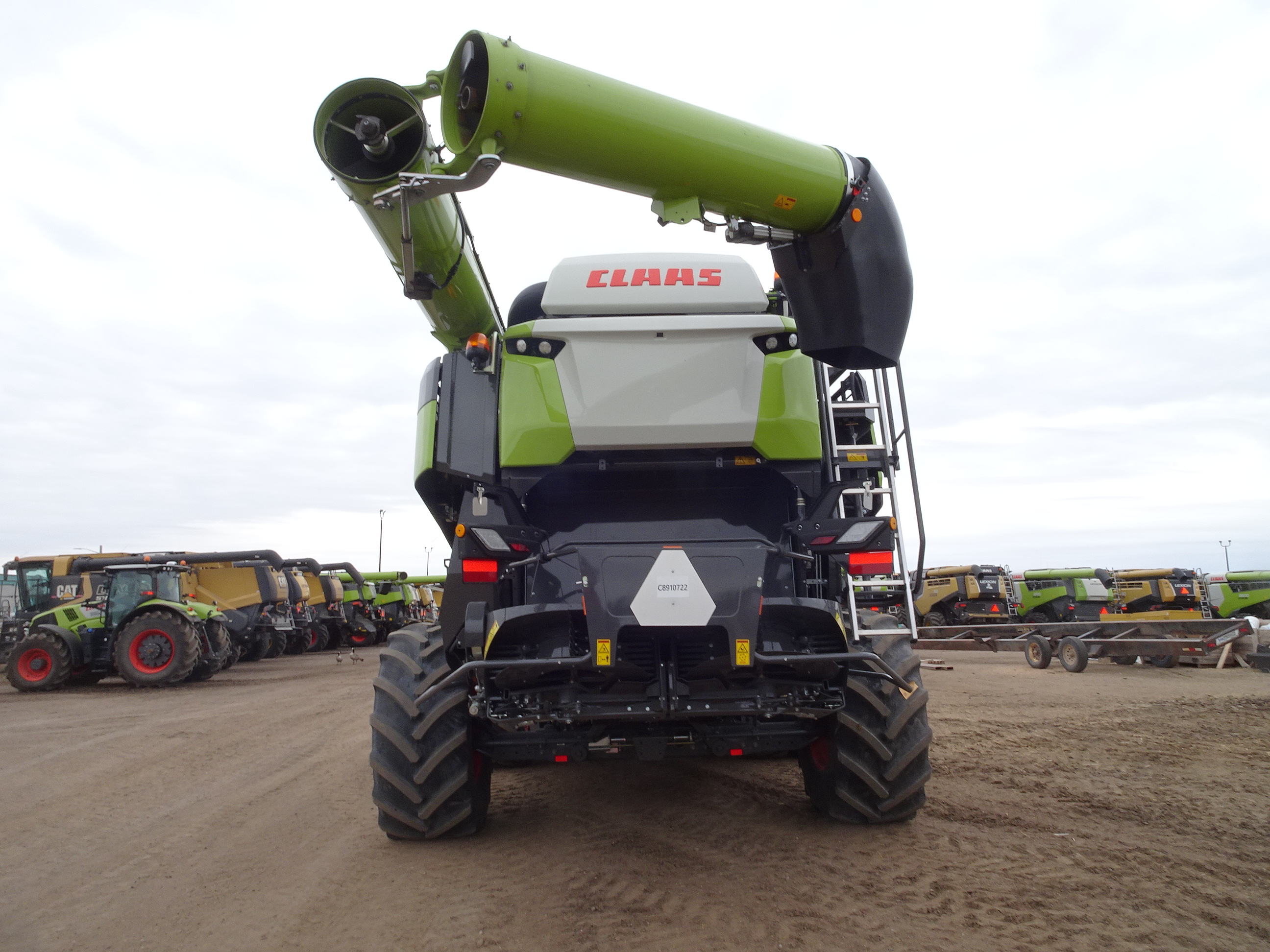 2024 CLAAS 8800TT Combine