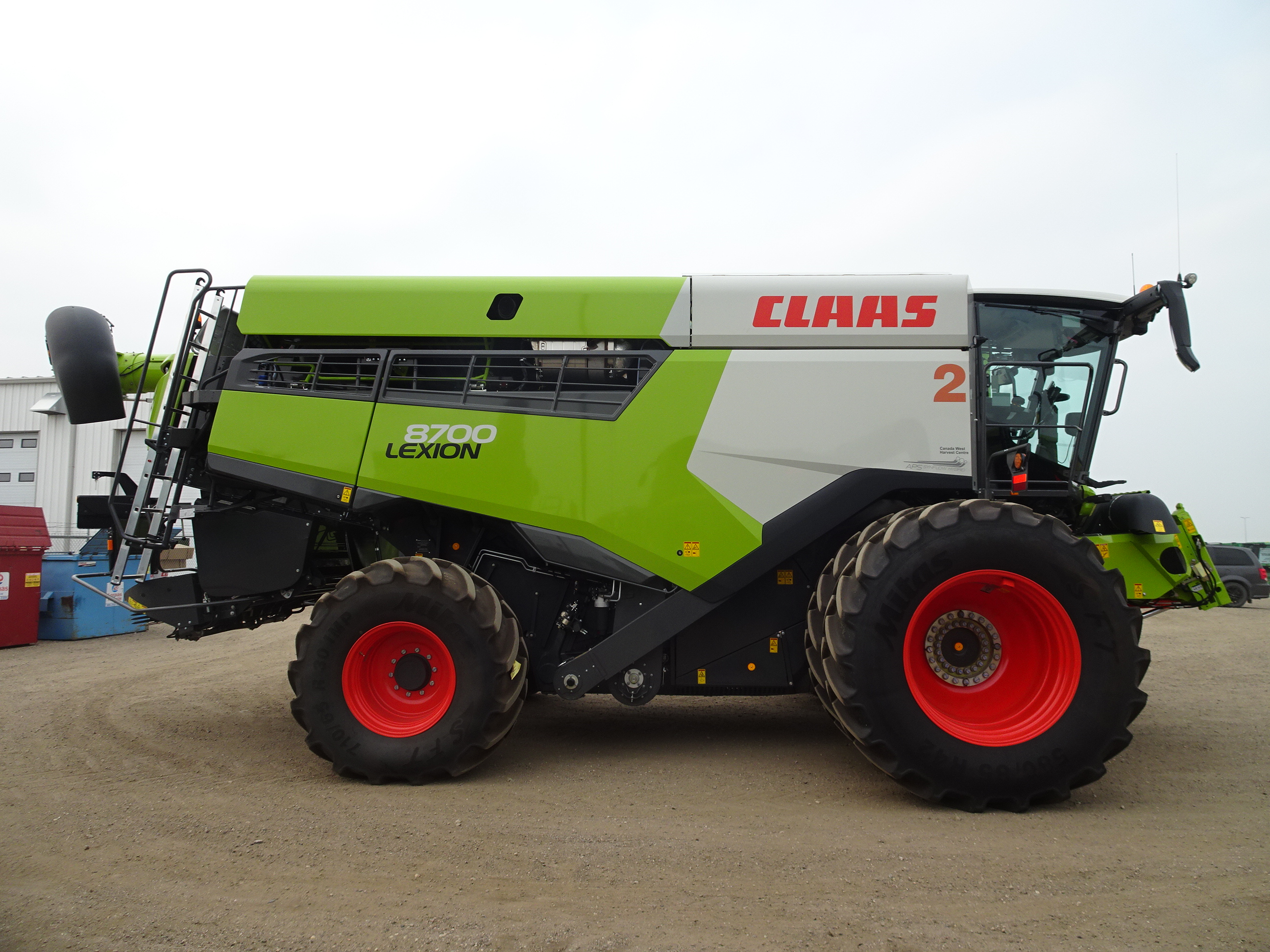 2024 CLAAS 8700 Combine