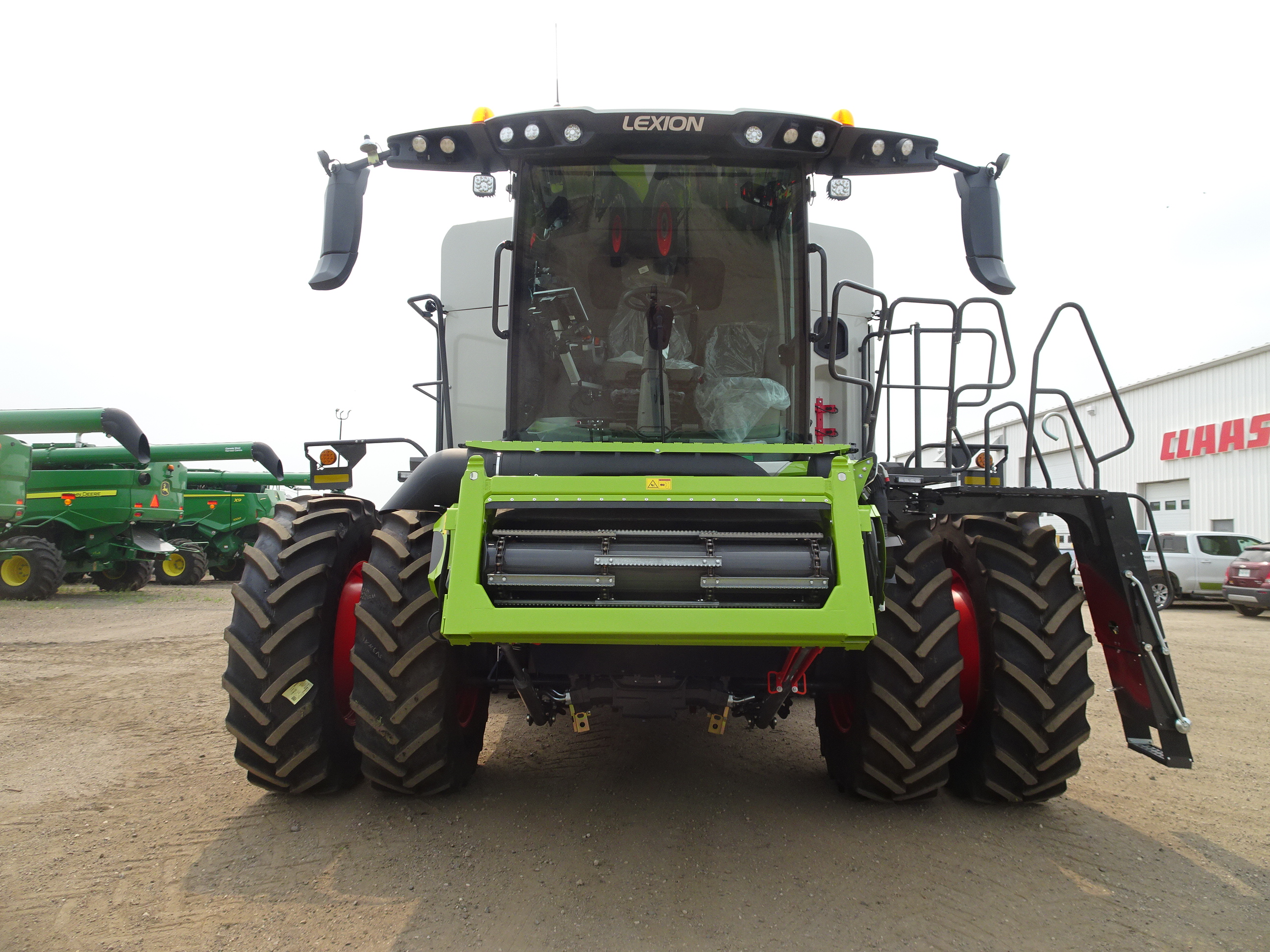 2024 CLAAS 8700 Combine