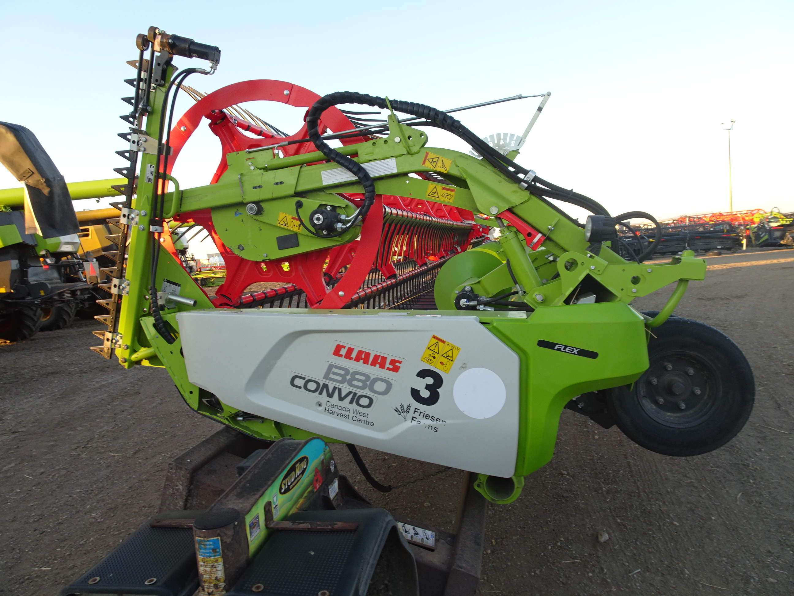 2023 CLAAS Convio Flex 1380 Header Combine