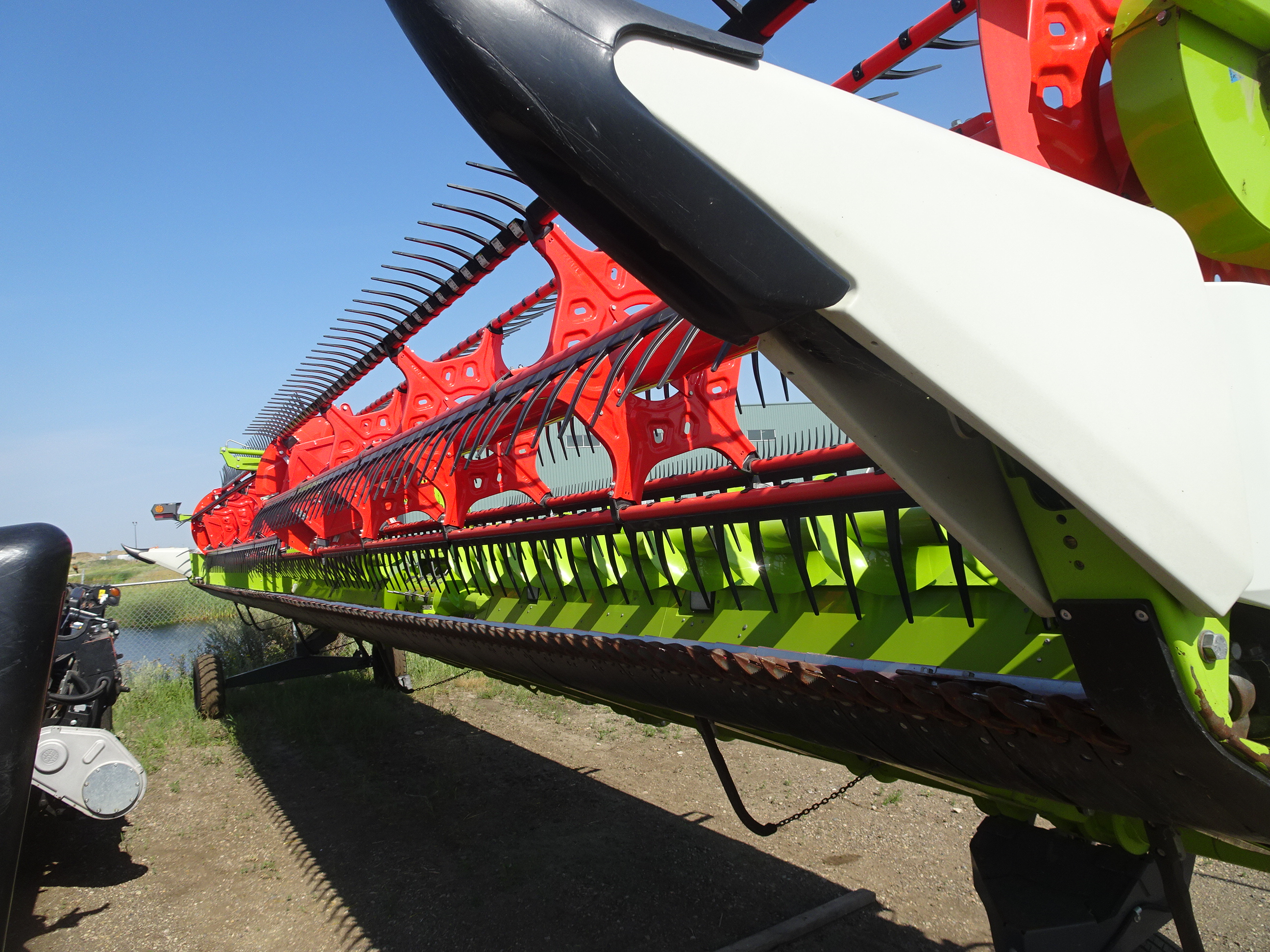 2023 CLAAS Convio Flex 1380 Header Combine