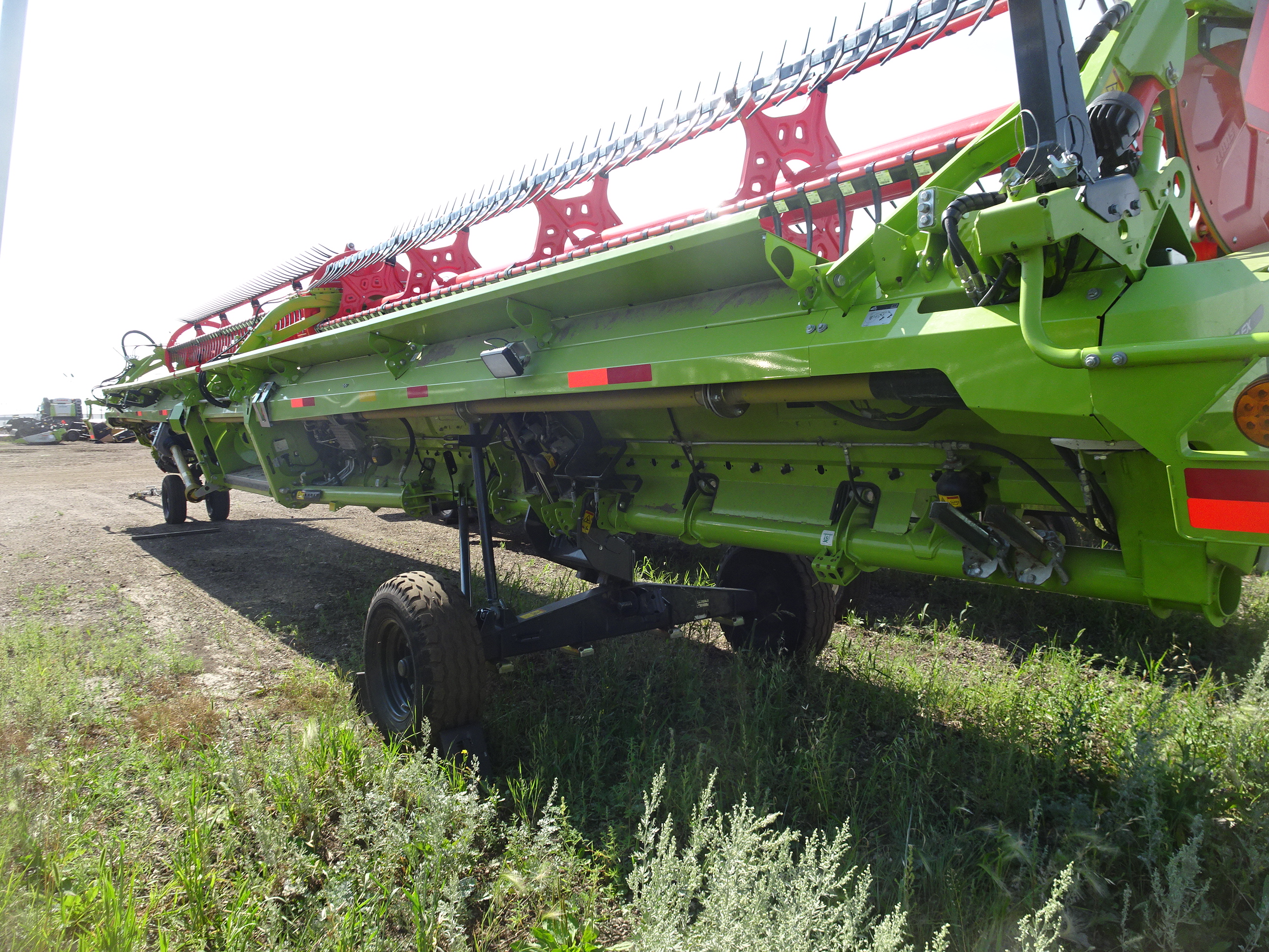 2023 CLAAS Convio Flex 1380 Header Combine