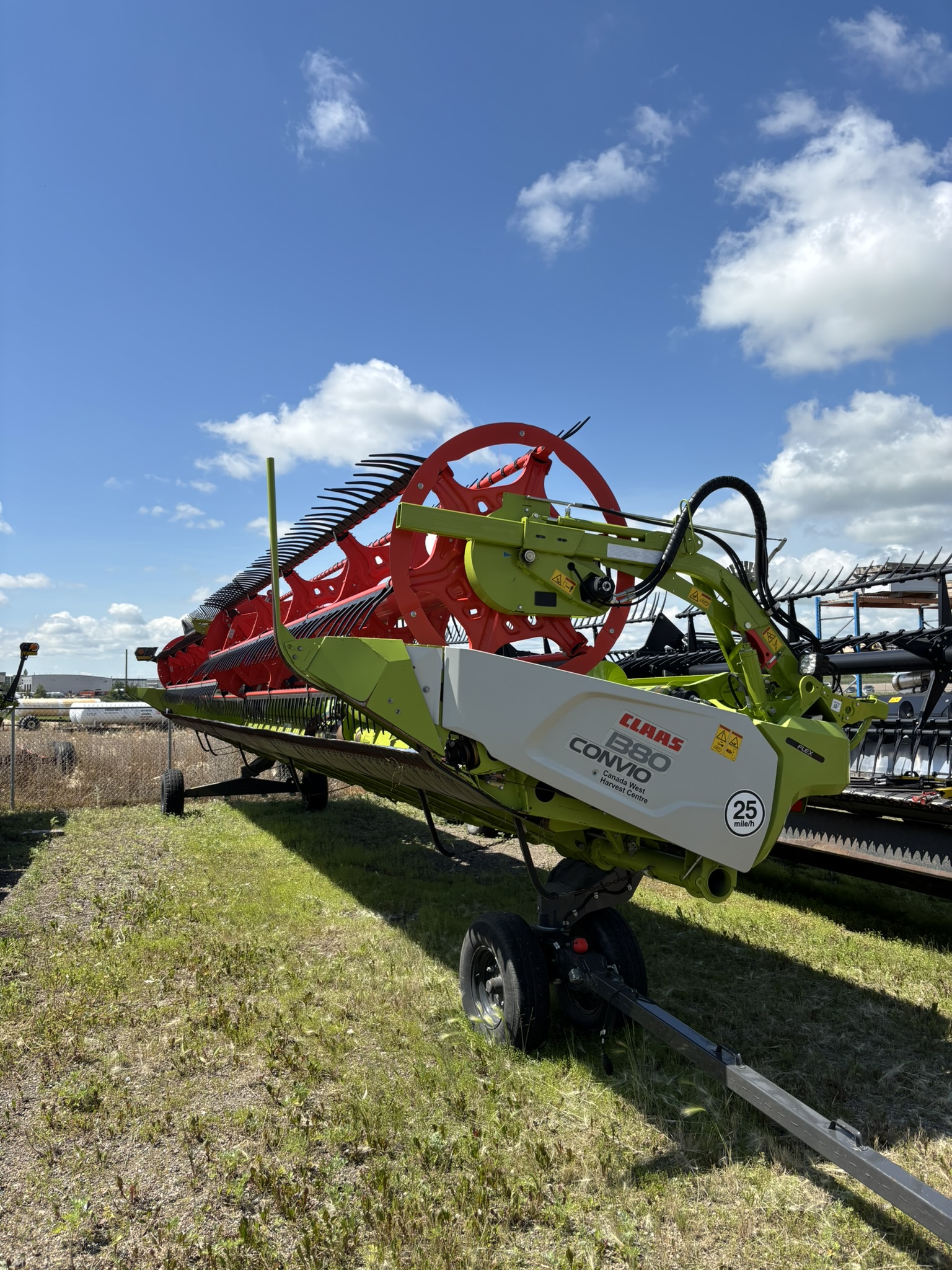 2024 CLAAS Convio 1380 Header Draper Flex