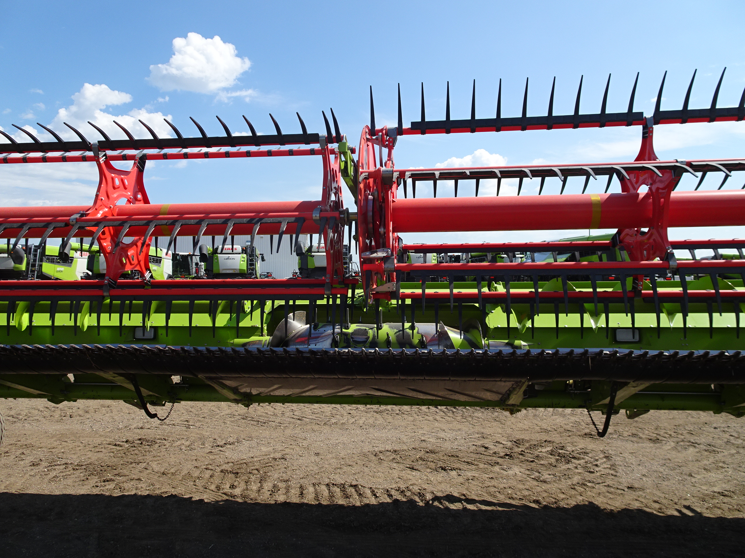 2024 CLAAS Convio 1380 Header Combine