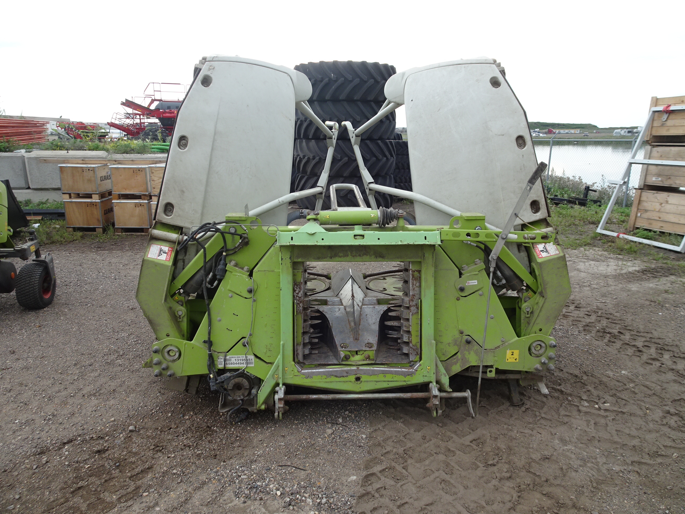 2015 CLAAS ORBIS 600 Header Combine
