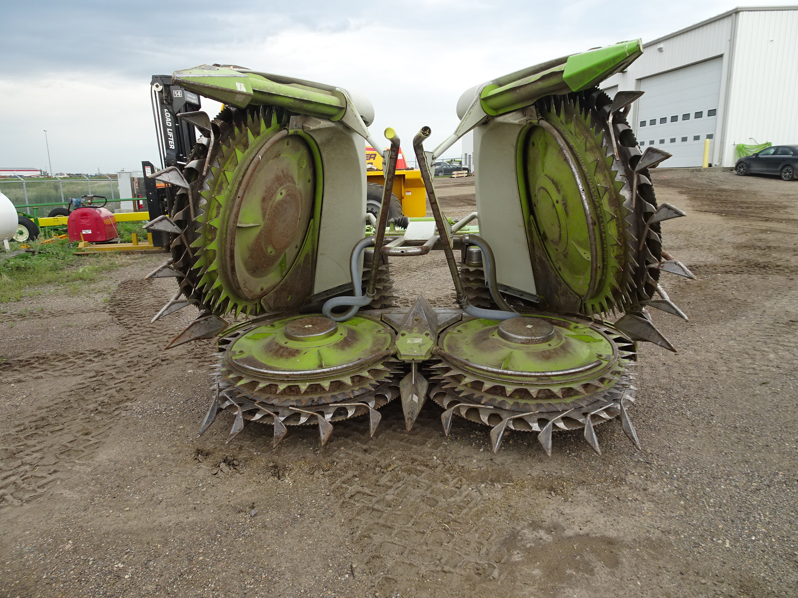 2015 CLAAS ORBIS 600 Header Combine