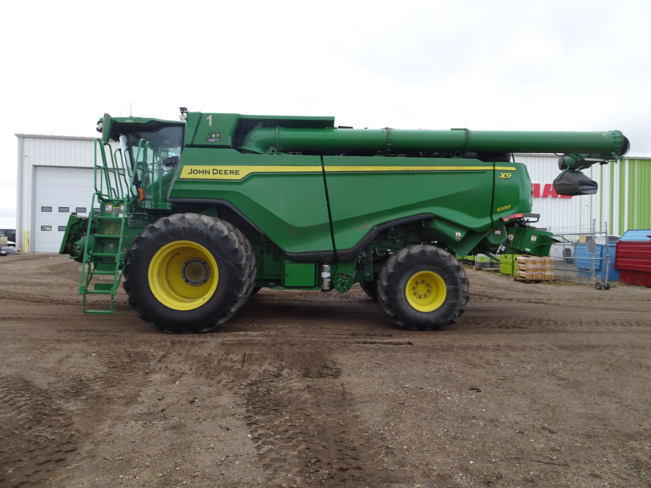 2022 John Deere X9 1000 Combine