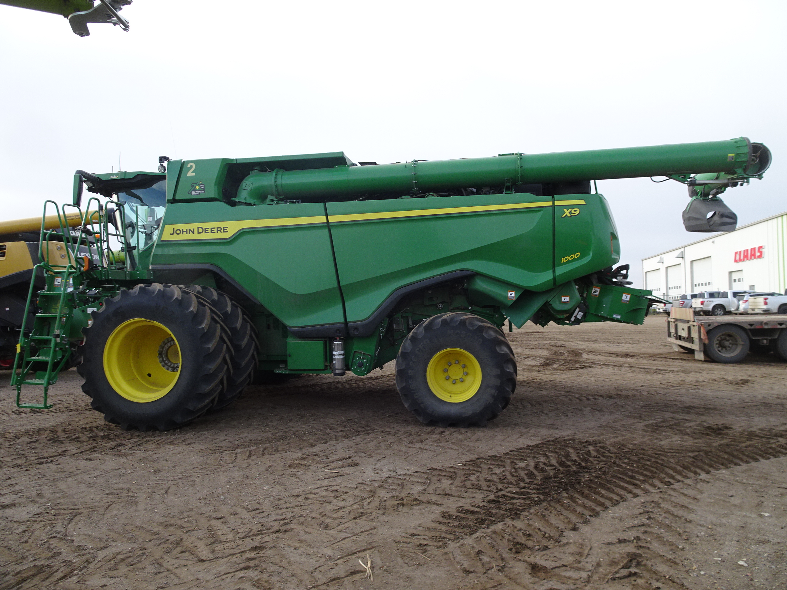 2022 John Deere X9 1000 Combine