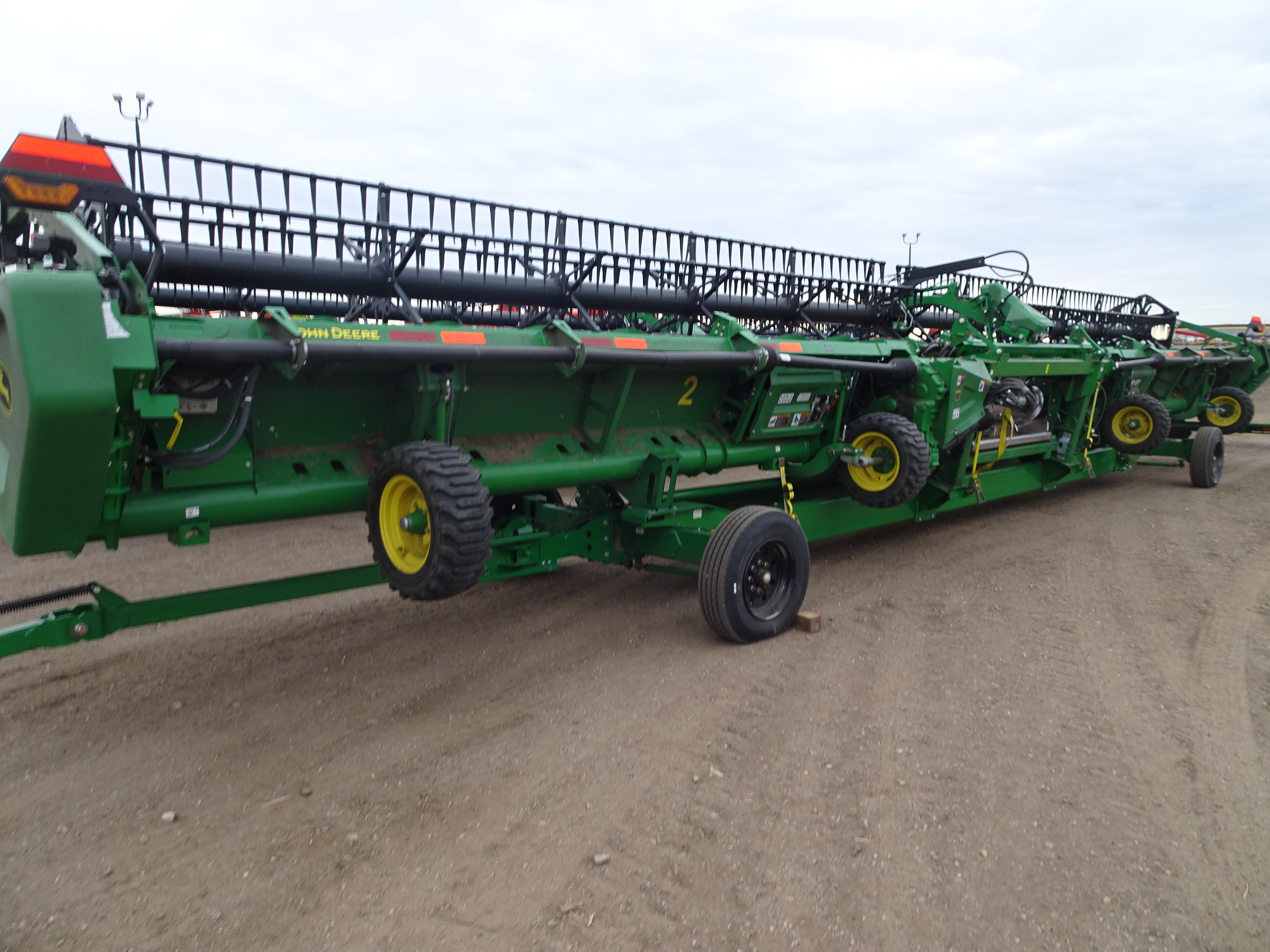 2022 John Deere HD50R Header Combine