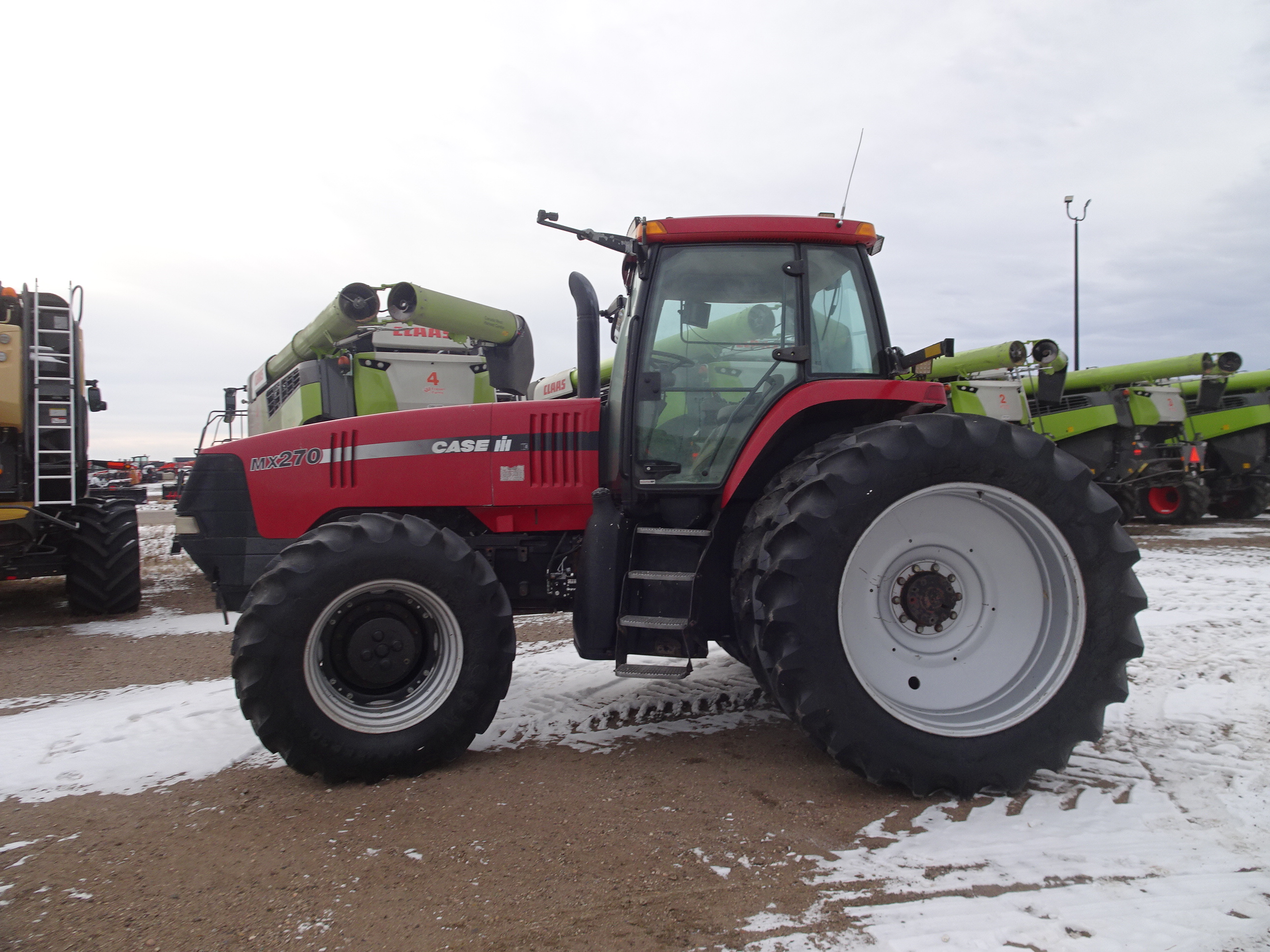 2001 Case IH MX270 Tractor