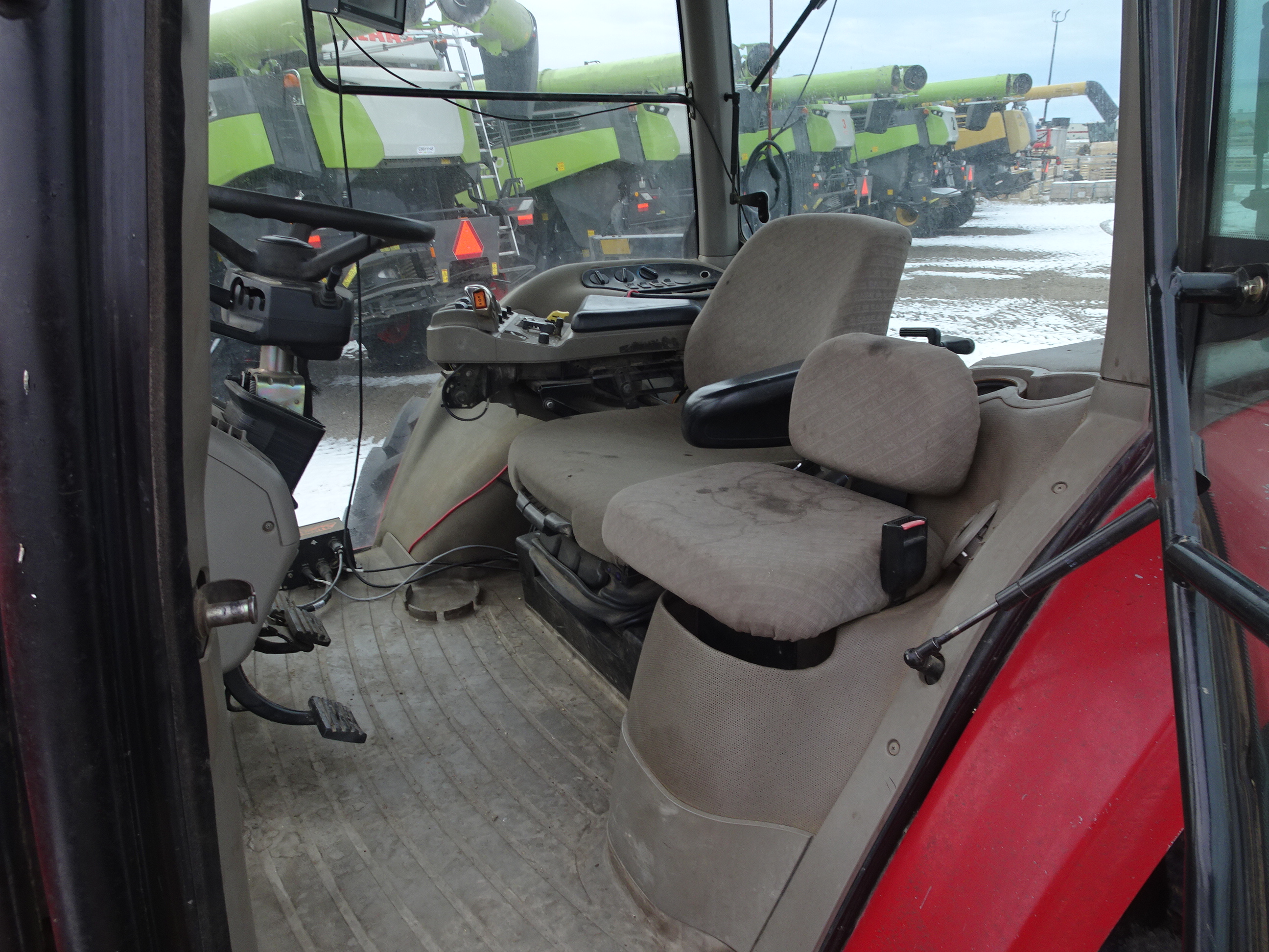 2001 Case IH MX270 Tractor