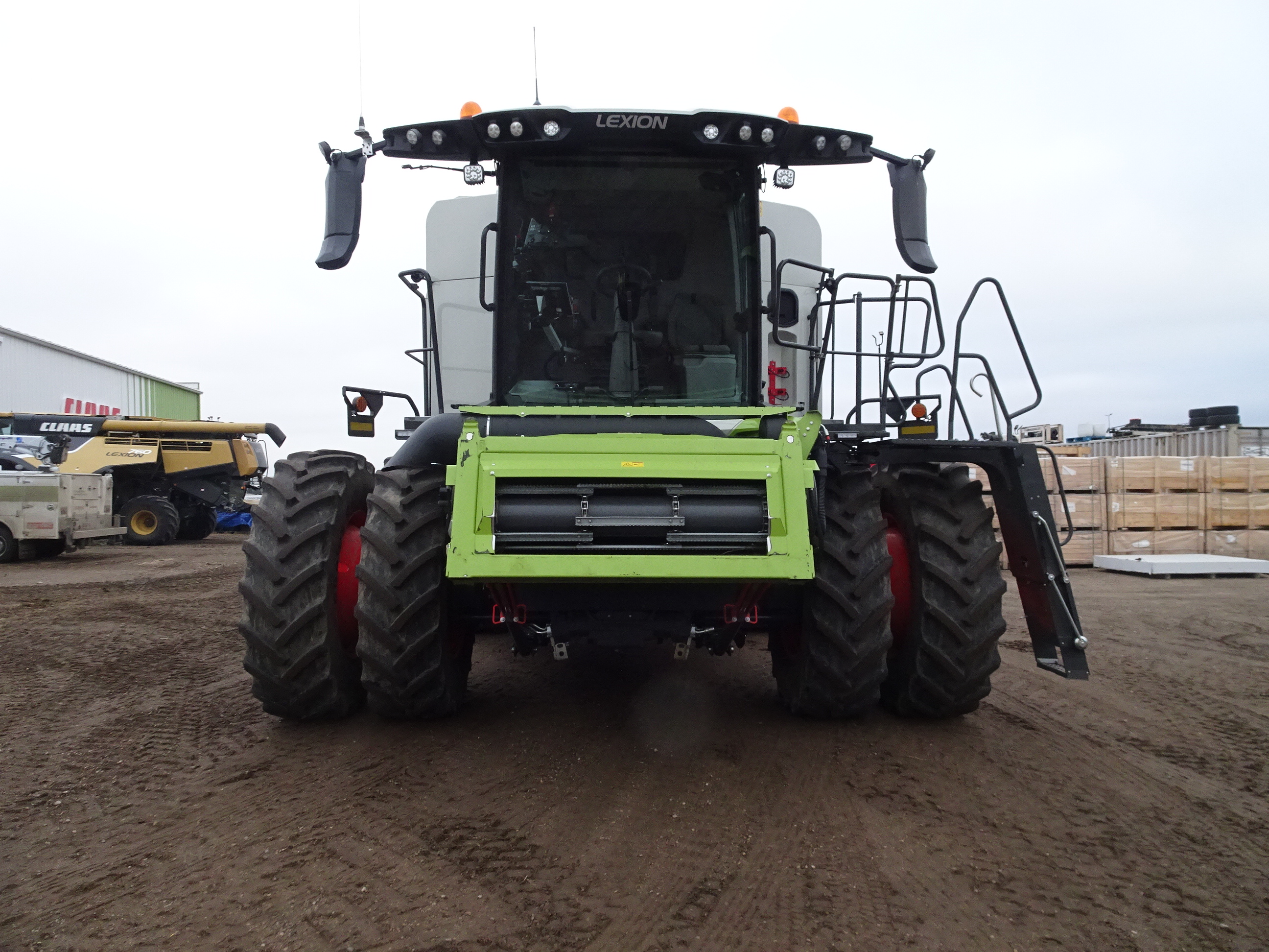 2025 CLAAS 8600 Combine