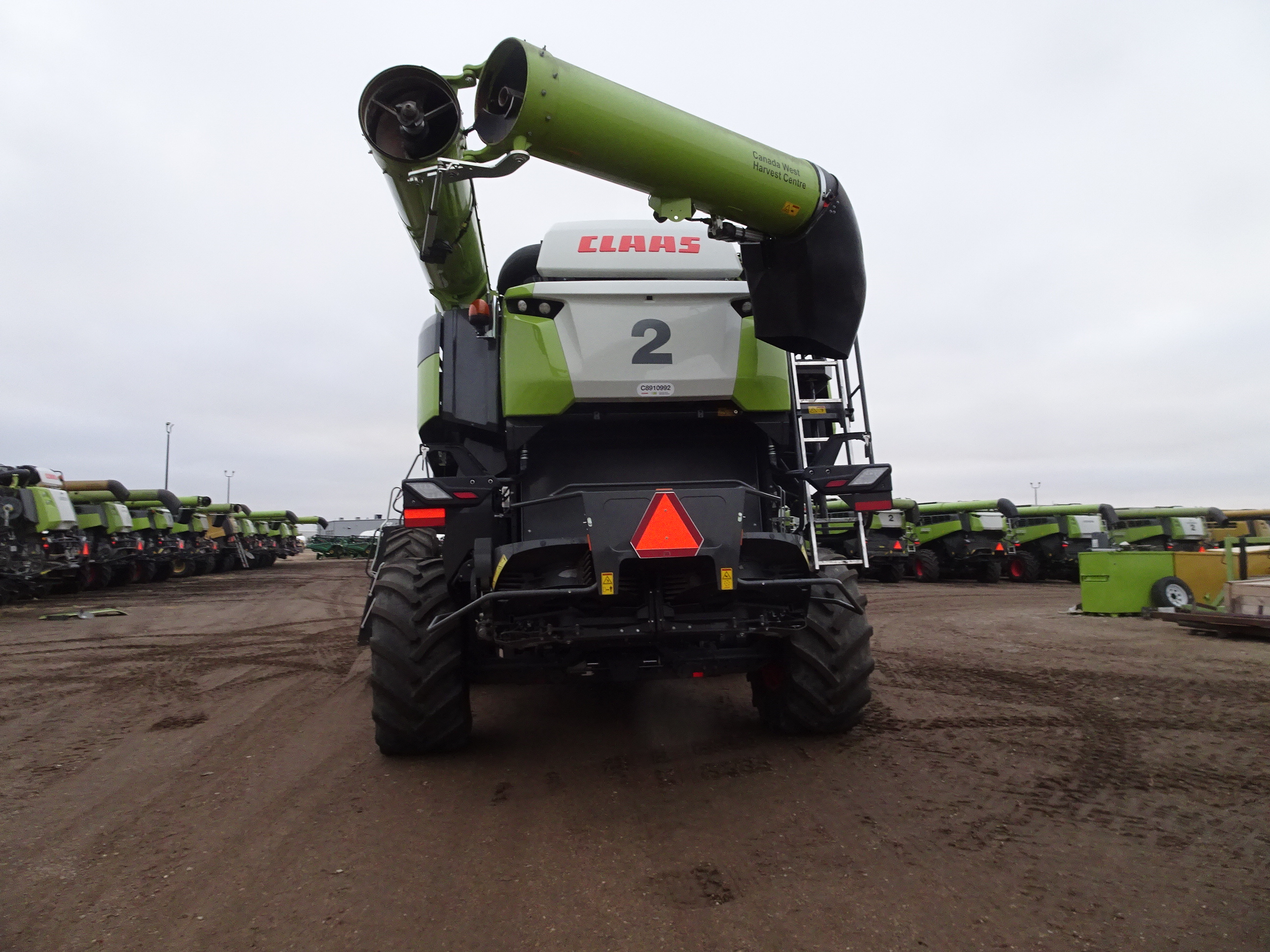 2025 CLAAS 8600 Combine