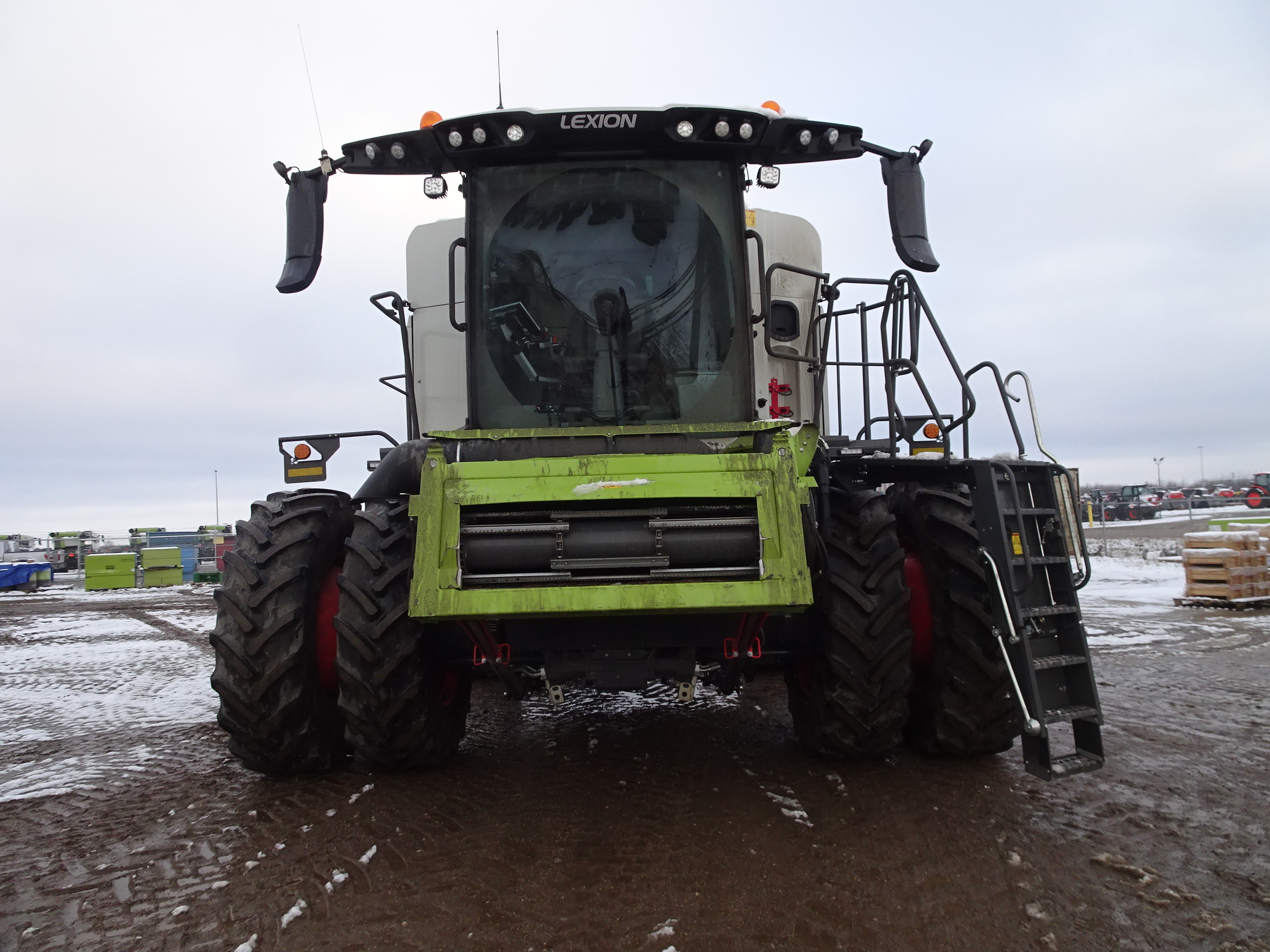 2025 CLAAS 8600 Combine