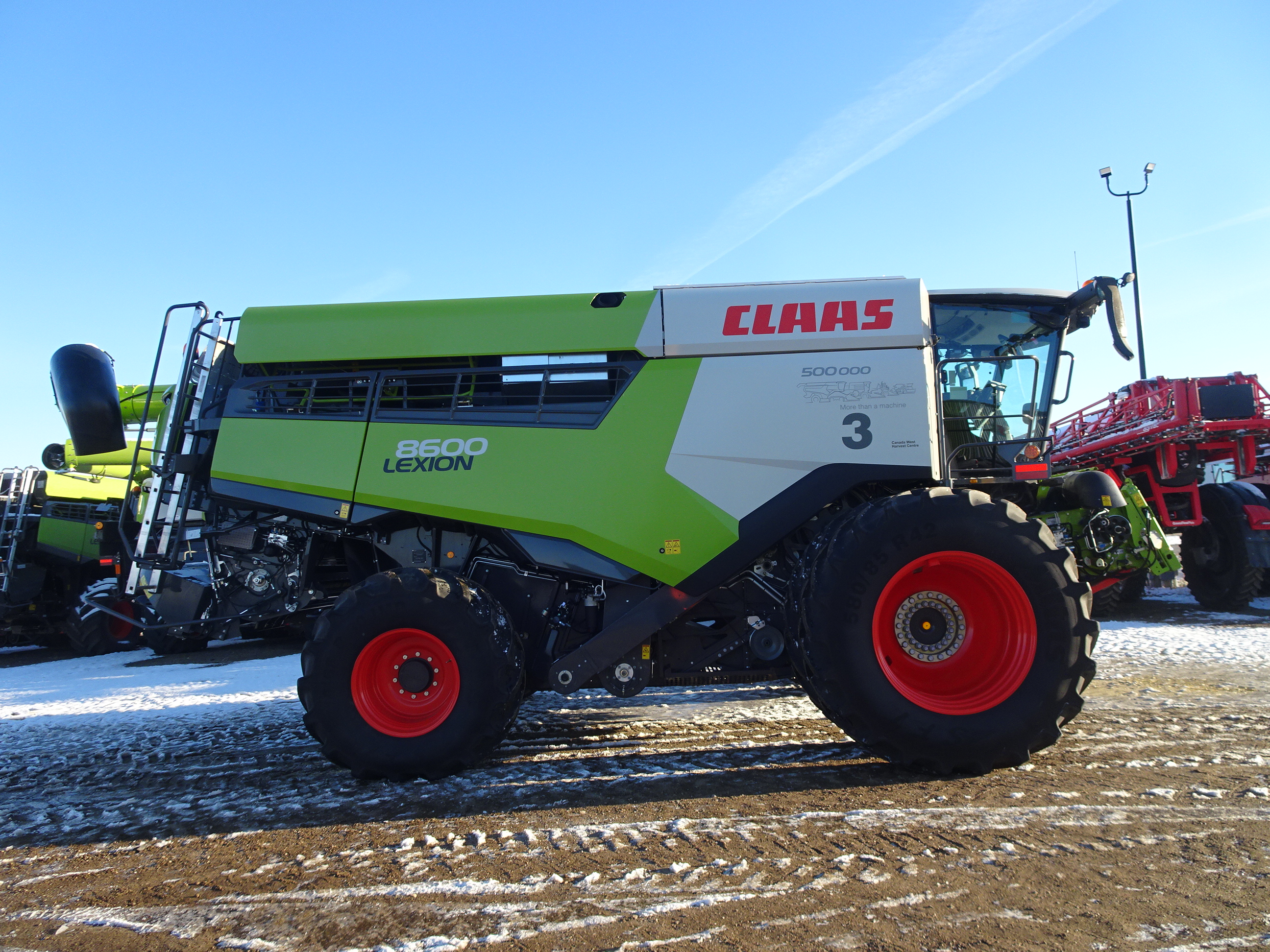 2025 CLAAS 8600 Combine