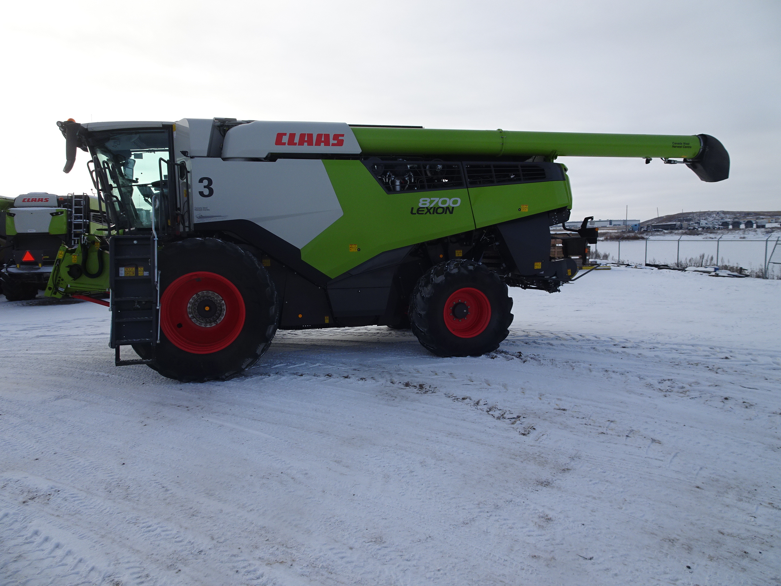 2023 CLAAS 8700 Combine