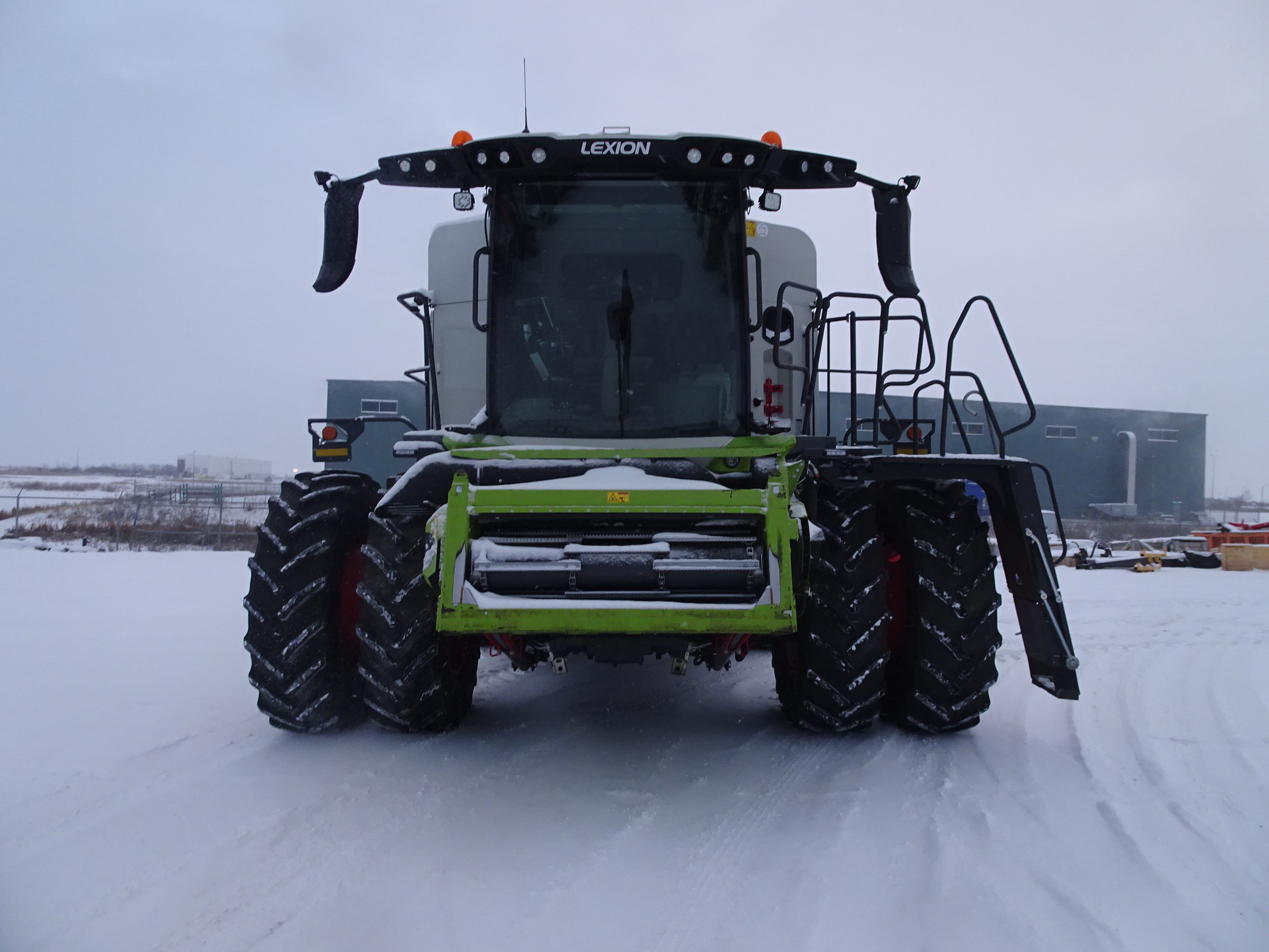 2023 CLAAS 8700 Combine