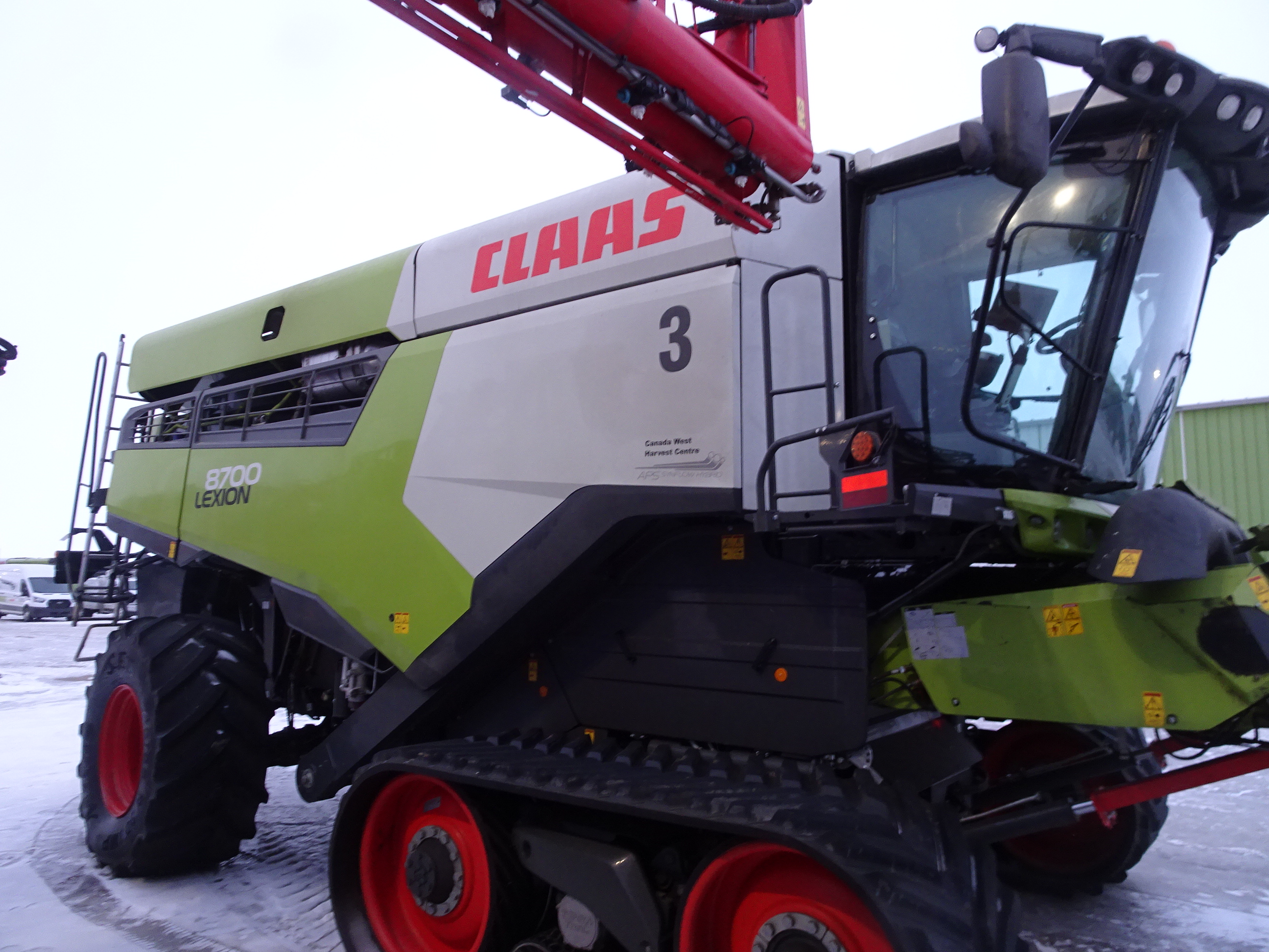 2021 CLAAS 8700TT Combine