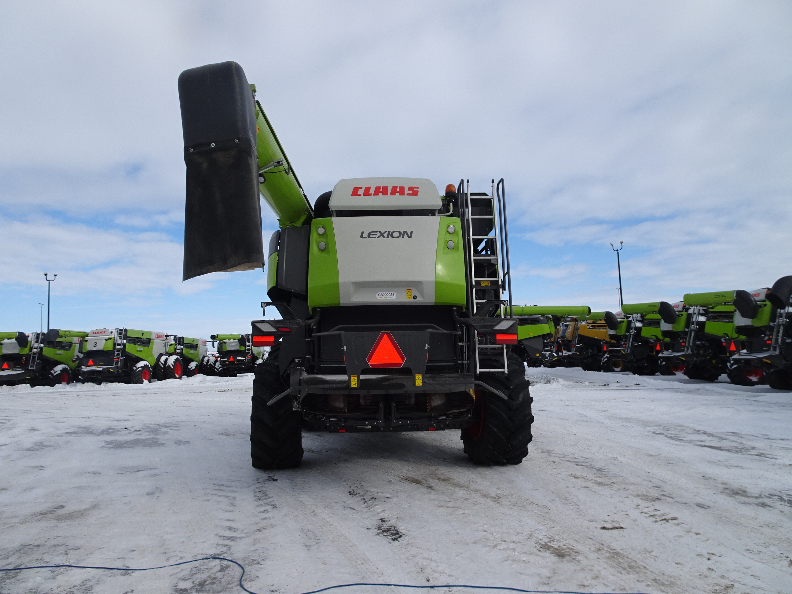 2022 CLAAS 8700 Combine