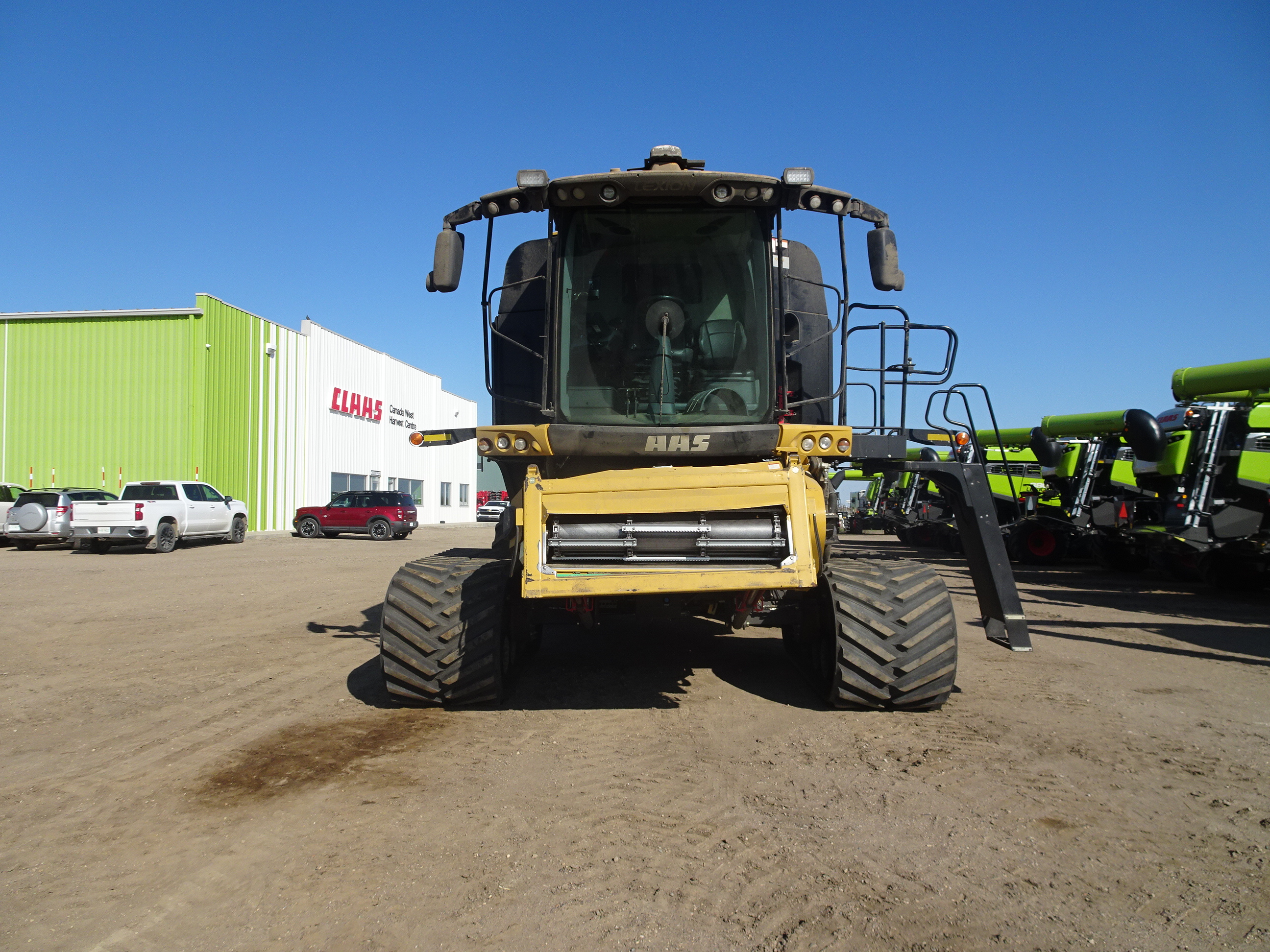 2017 CLAAS 760TT Combine