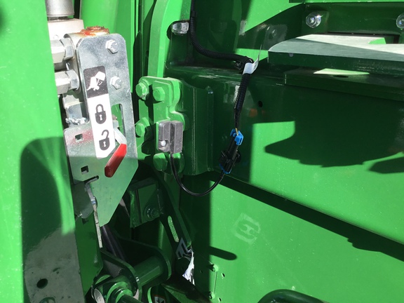 2024 John Deere 561M Baler/Round