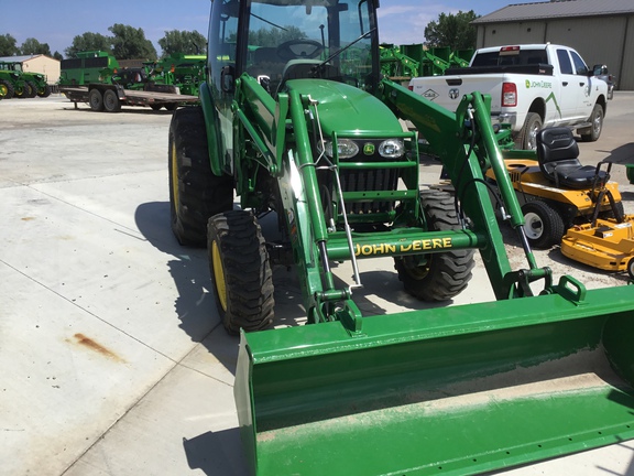 2013 John Deere 4720 Tractor Compact