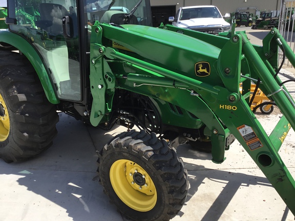 2013 John Deere 4720 Tractor Compact