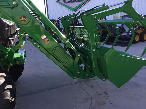 2024 John Deere 680r Loader