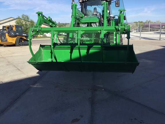 2024 John Deere 680r Loader