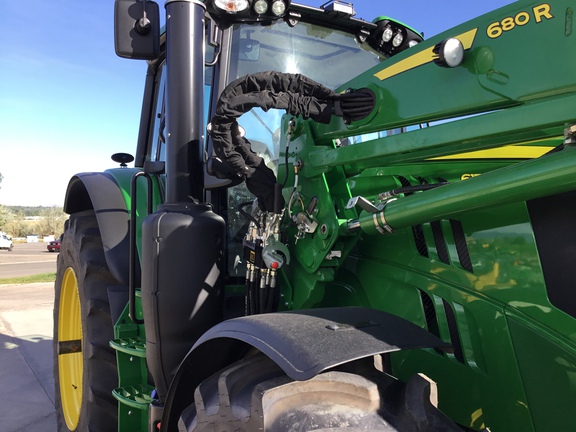 2024 John Deere 680r Loader