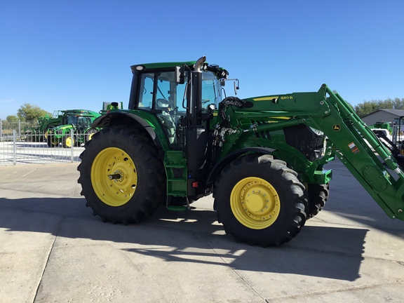 2024 John Deere 680r Loader