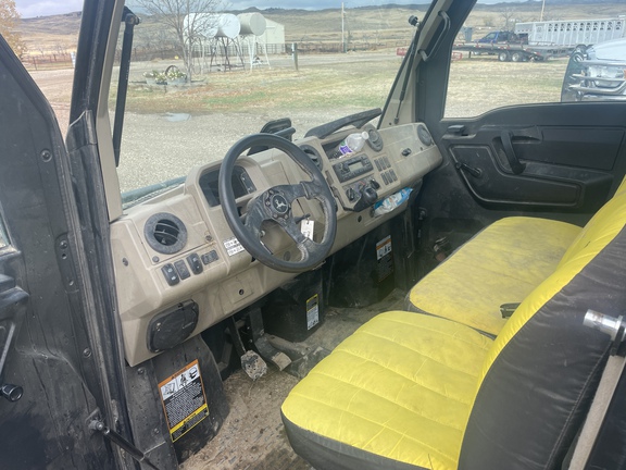 2022 John Deere XUV 835R ATV