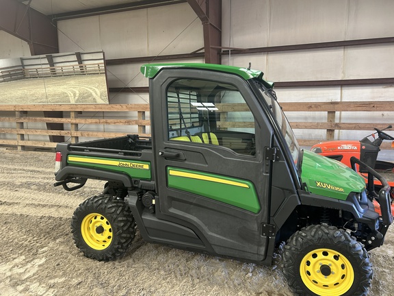 2019 John Deere XUV 835R ATV