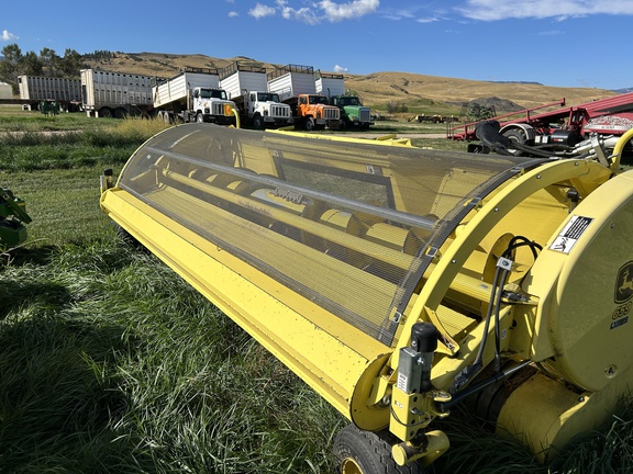 2018 John Deere 8200 Forage Harvester