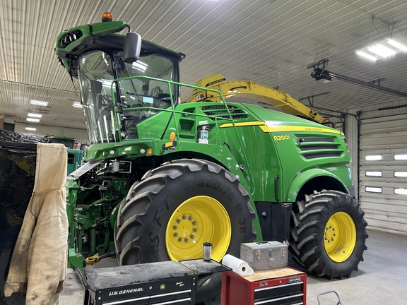 2018 John Deere 8200 Forage Harvester