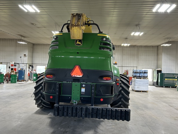 2018 John Deere 8200 Forage Harvester